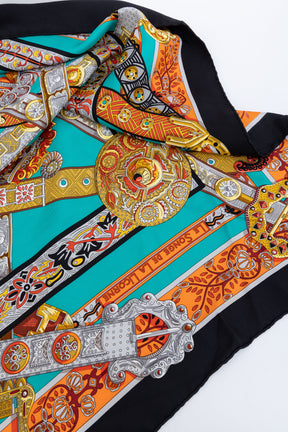 Le Songe De La Licorne Printed Silk Scarf