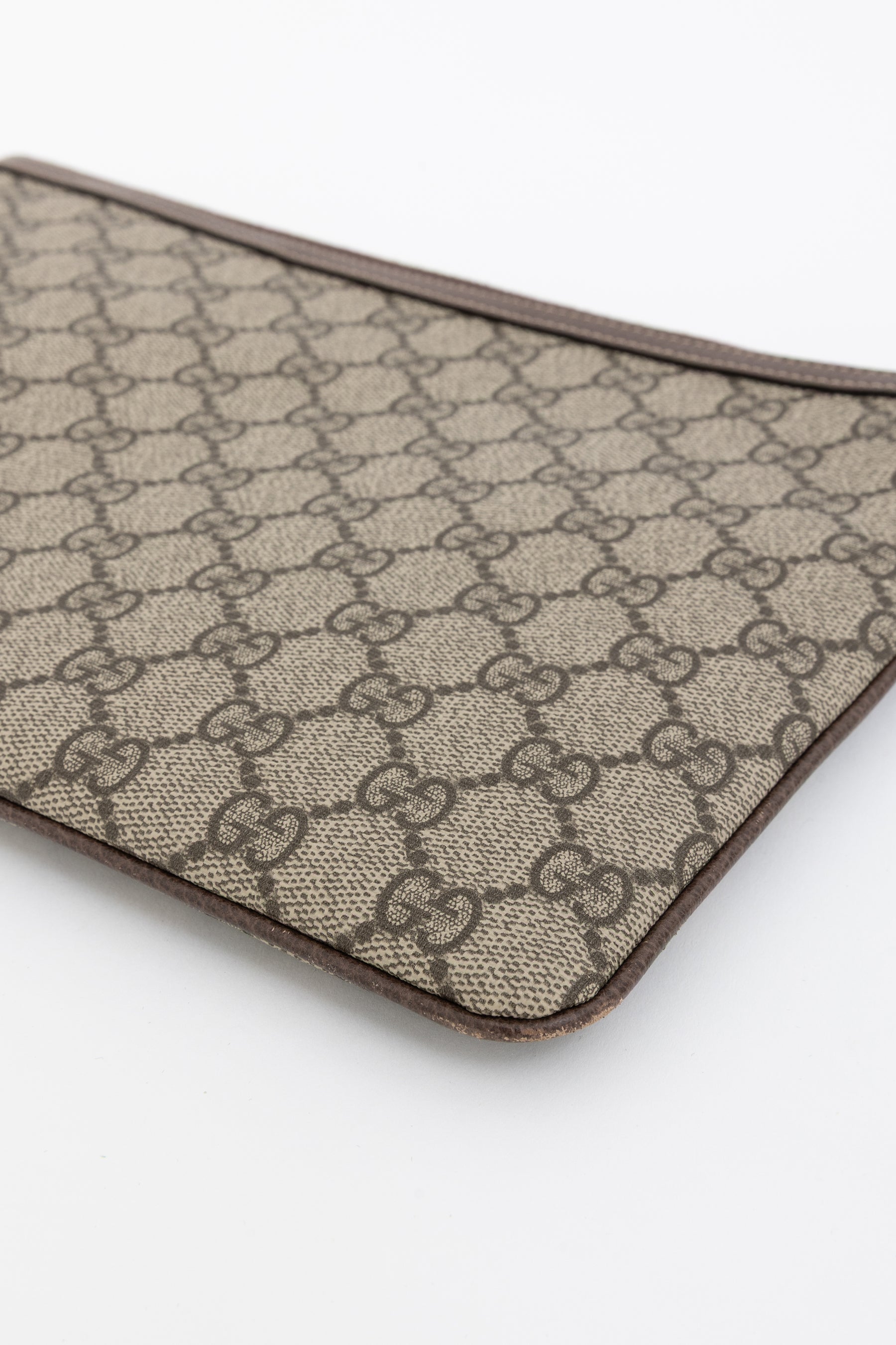 Ophidia GG Supreme Pouch