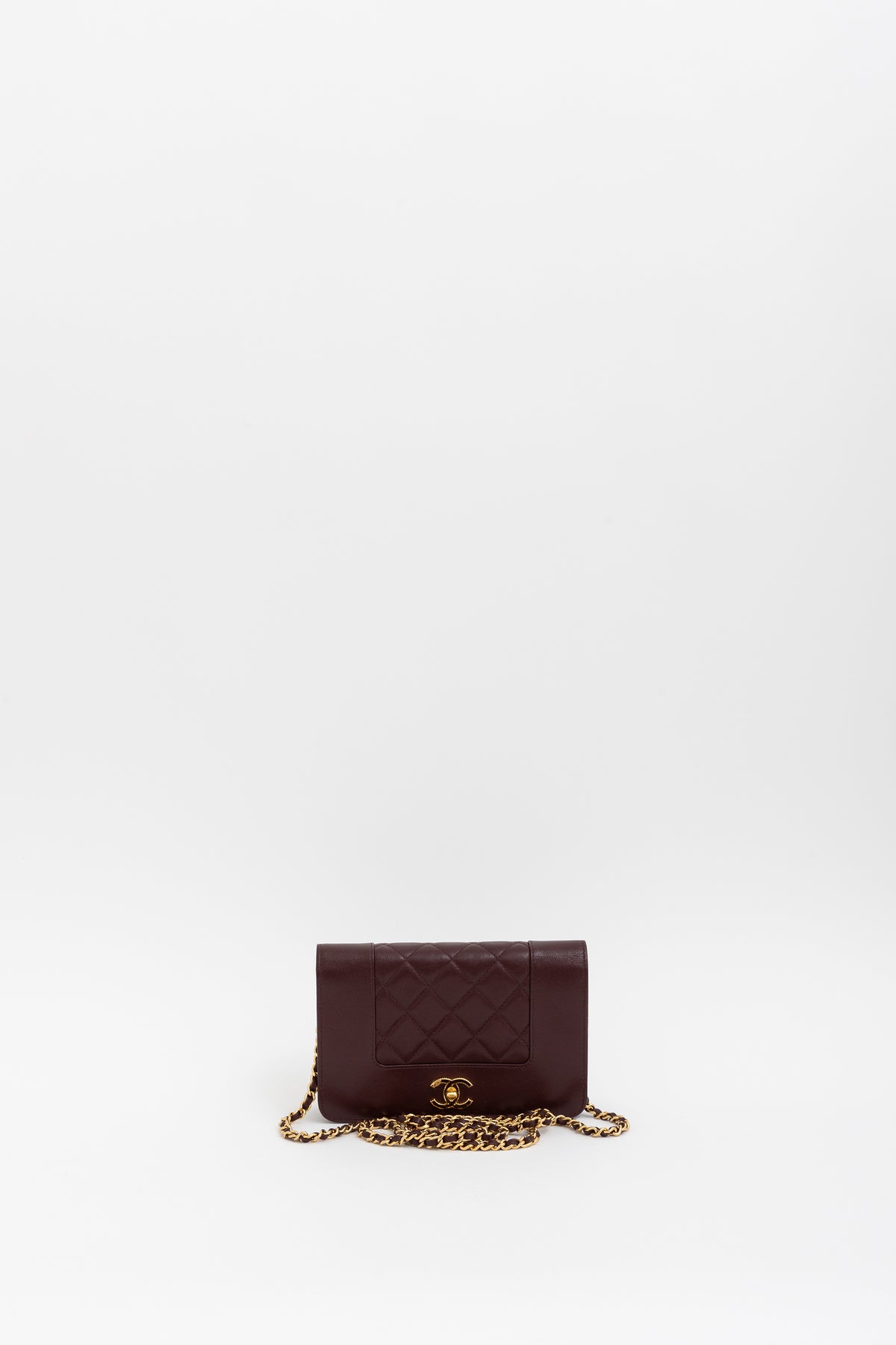 Mademoiselle Wallet on Chain