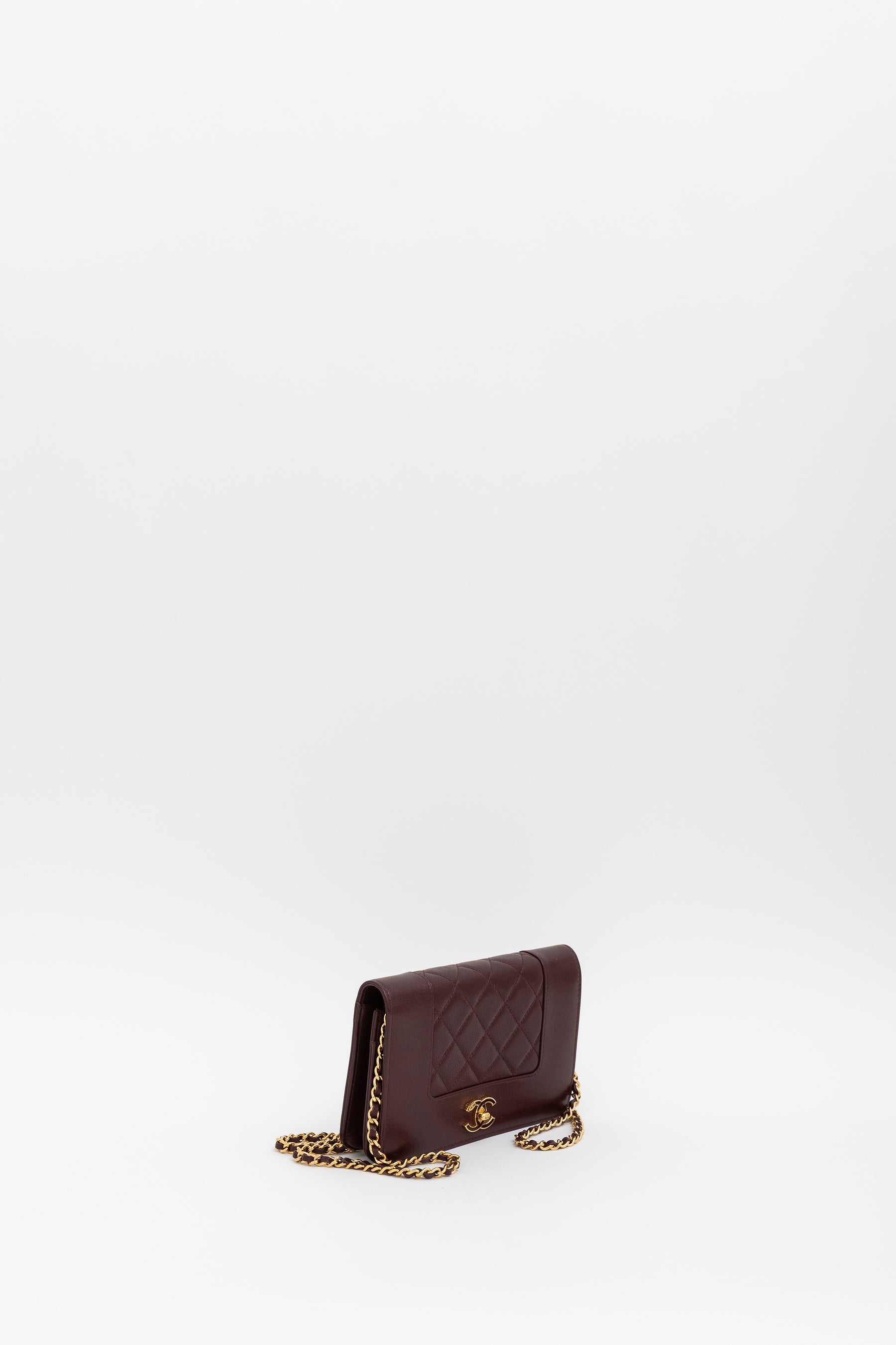 Mademoiselle Wallet on Chain