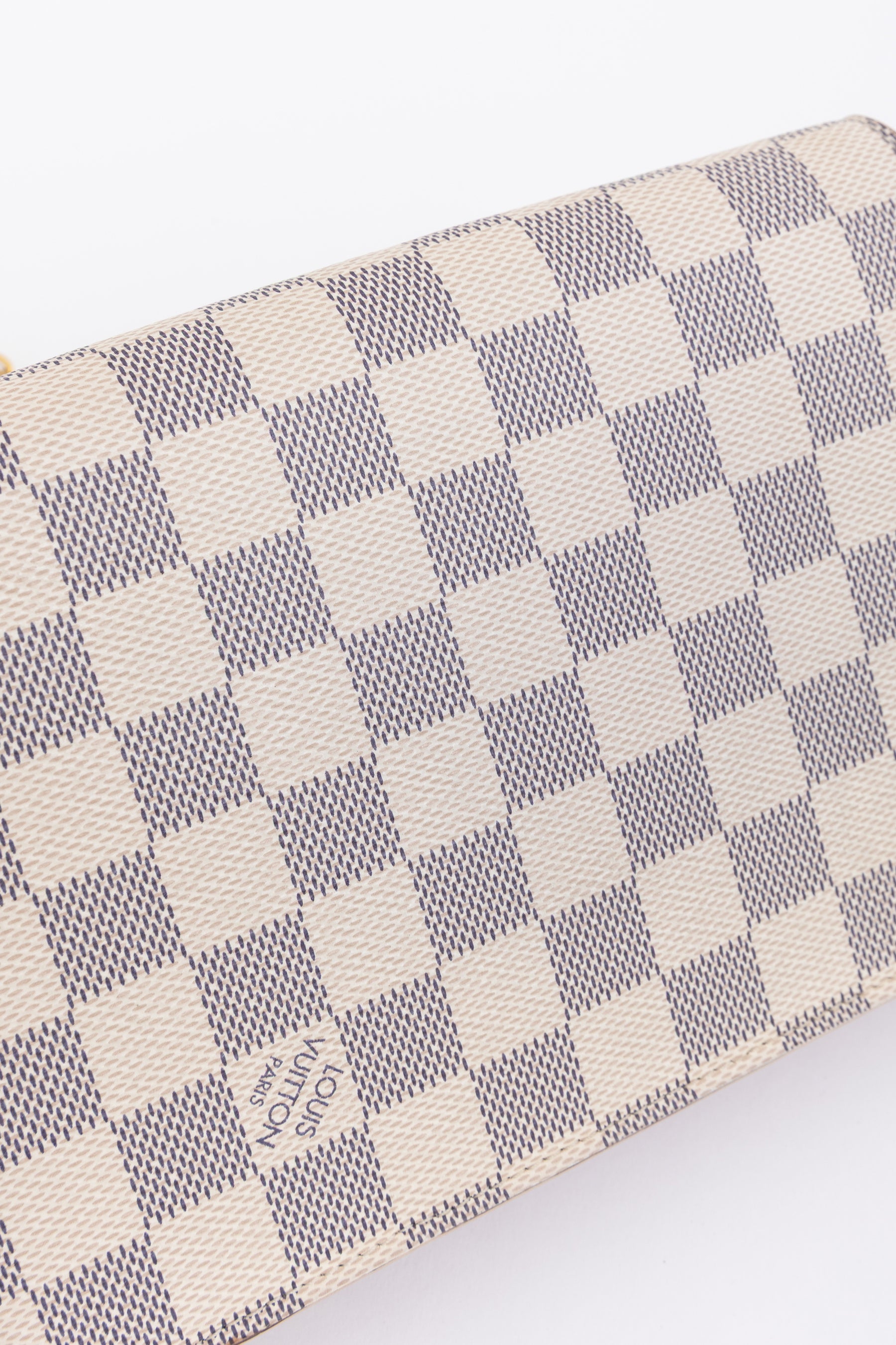 Croisette Damier Azur Wallet on Chain