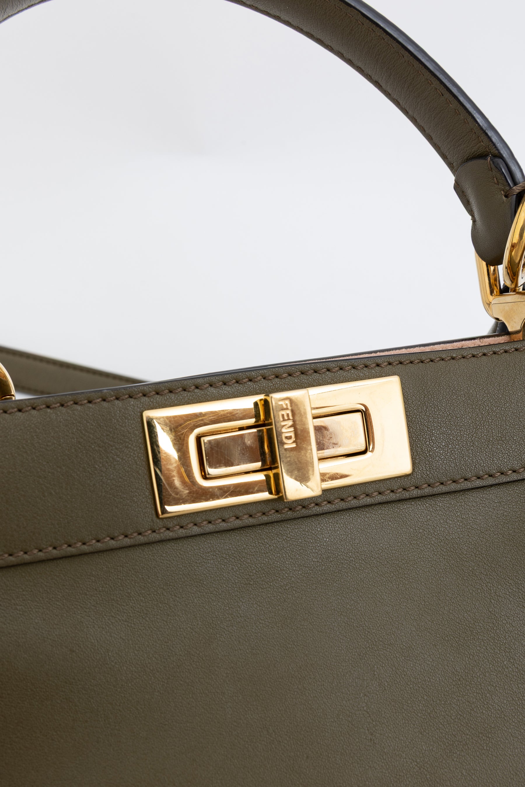 Peekaboo ISeeU Medium Bag