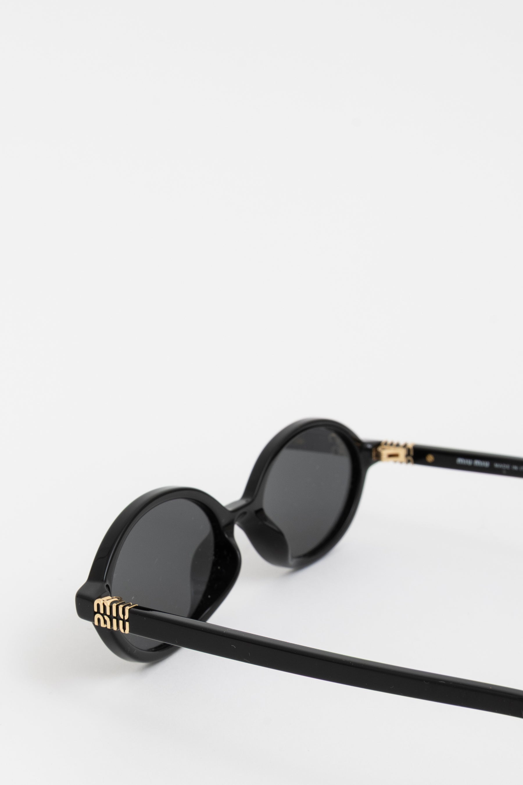 Oval Logo Sunglasses