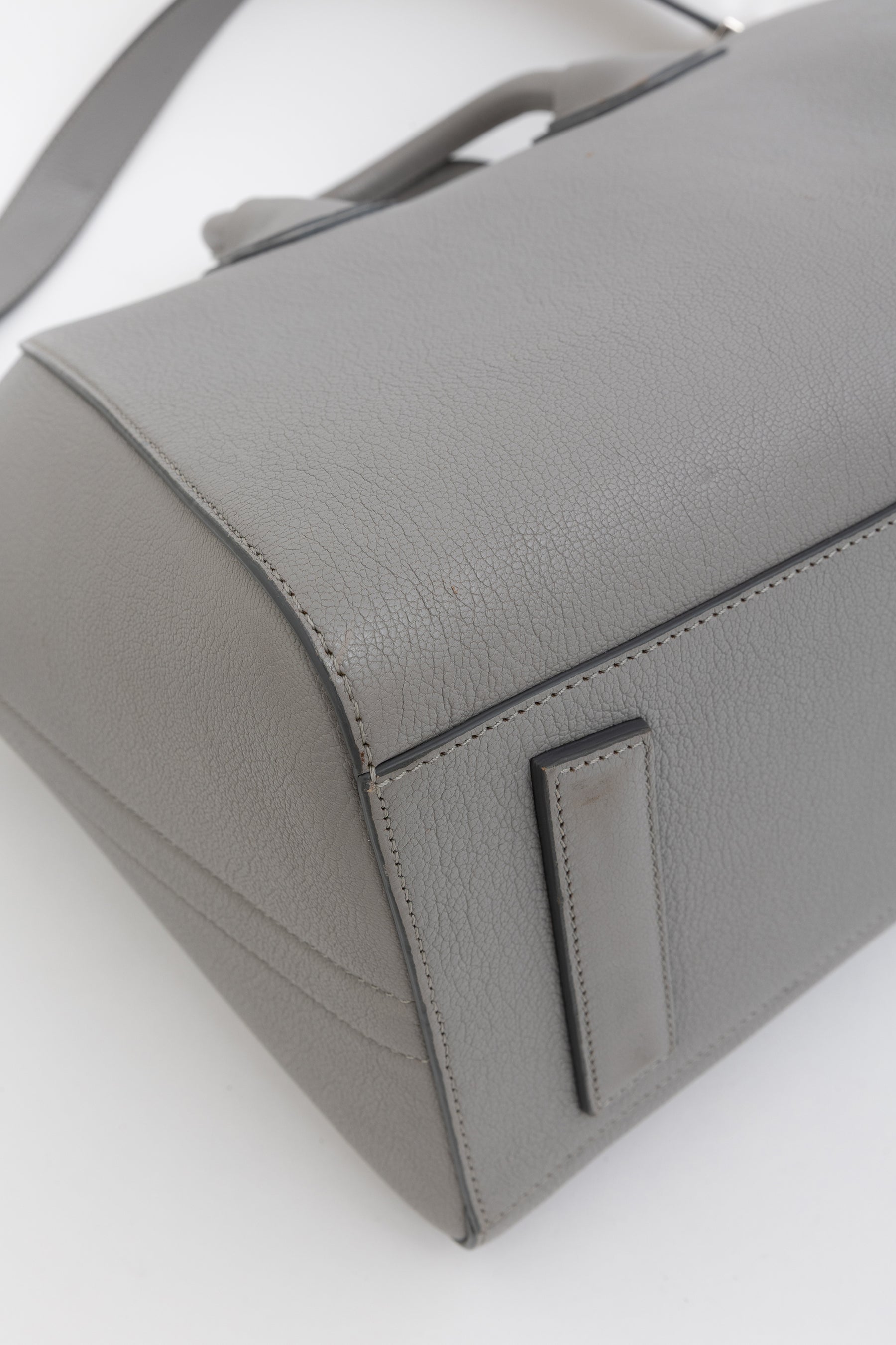 Medium Antigona Tote