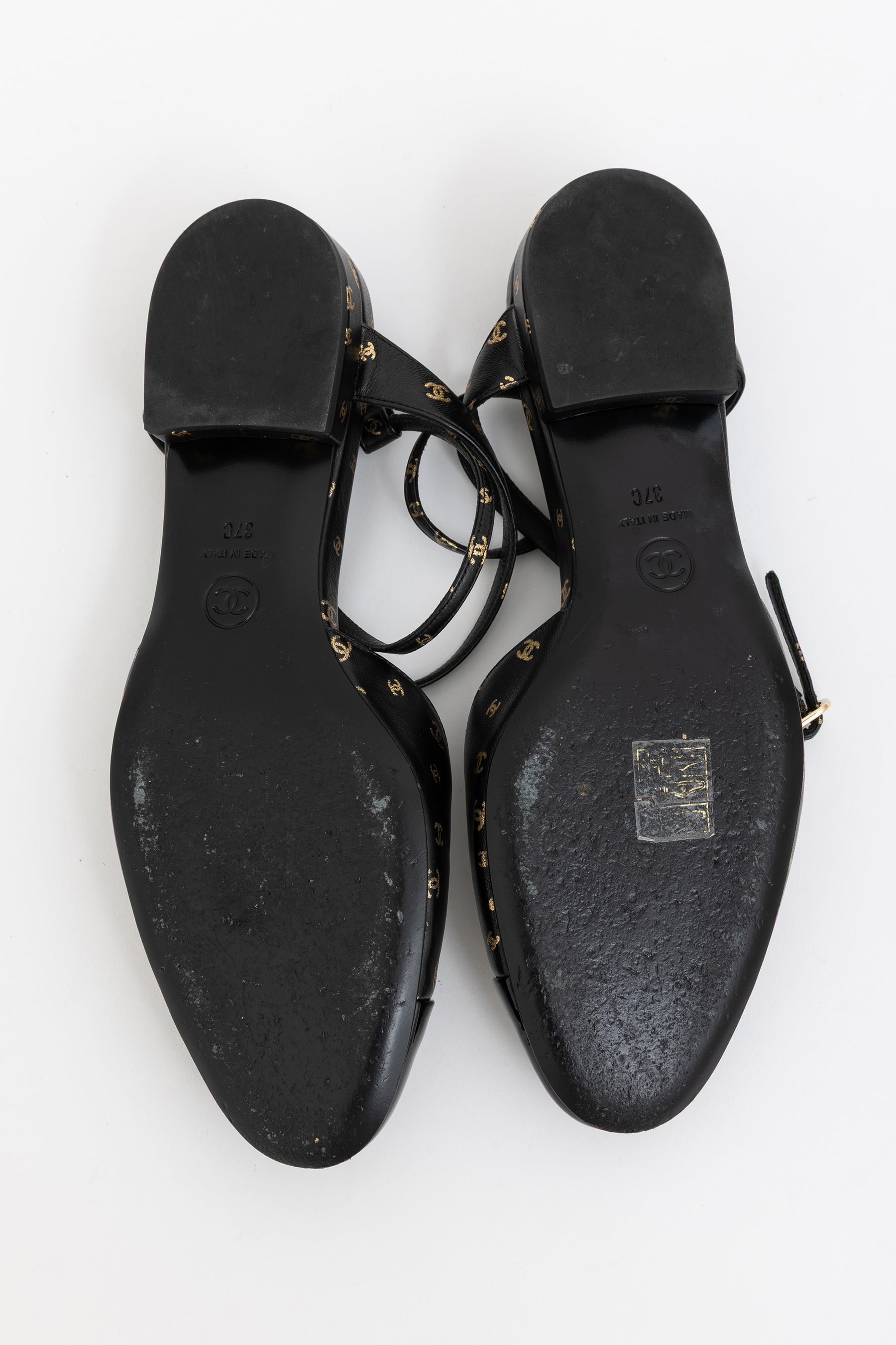 CC Logo Leather Flats