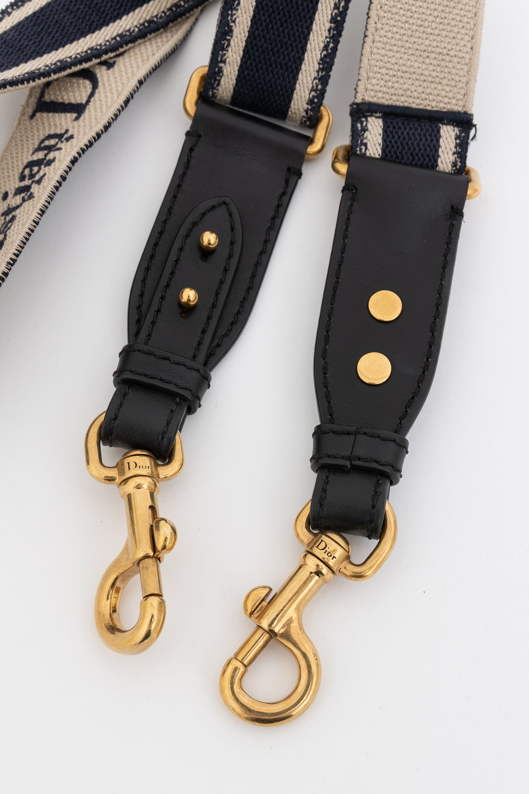 Adjustable Shoulder Strap with Ring