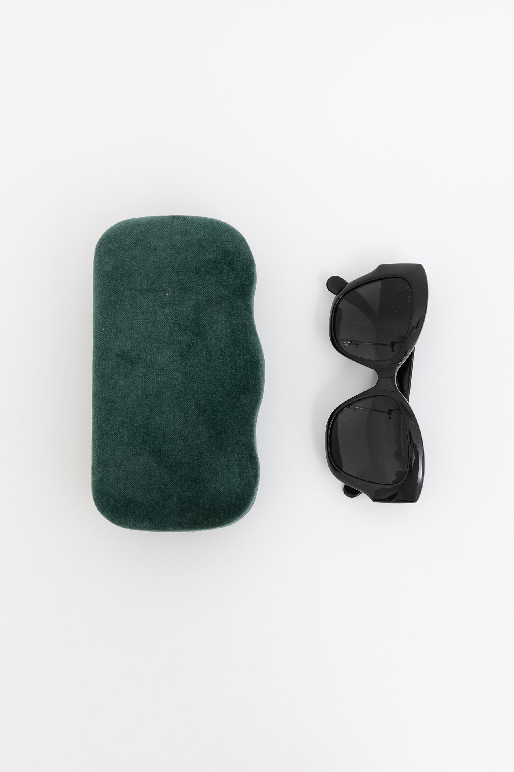 Oversized-Frame Cat Eye Sunglasses