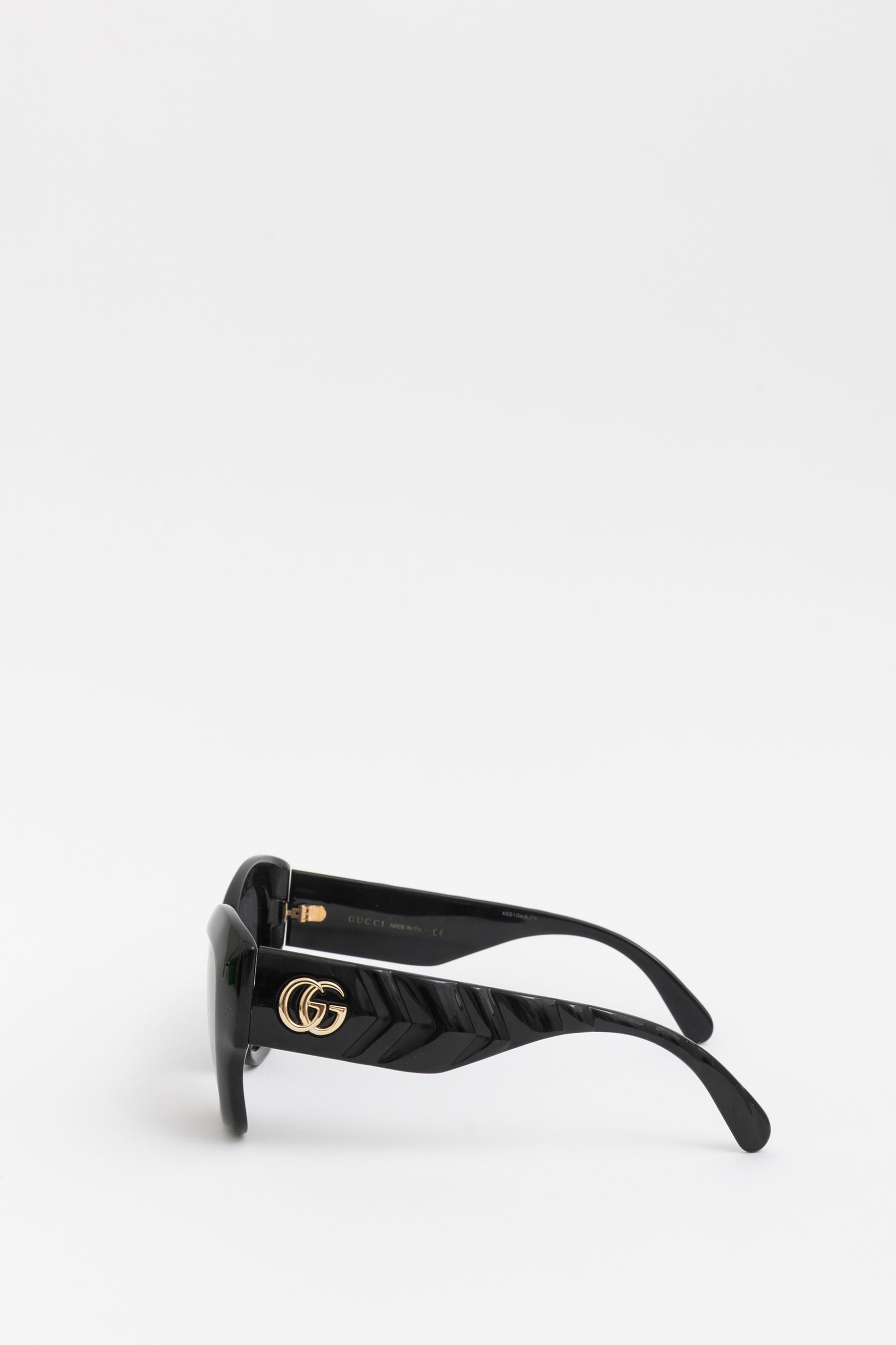 Oversized-Frame Cat Eye Sunglasses