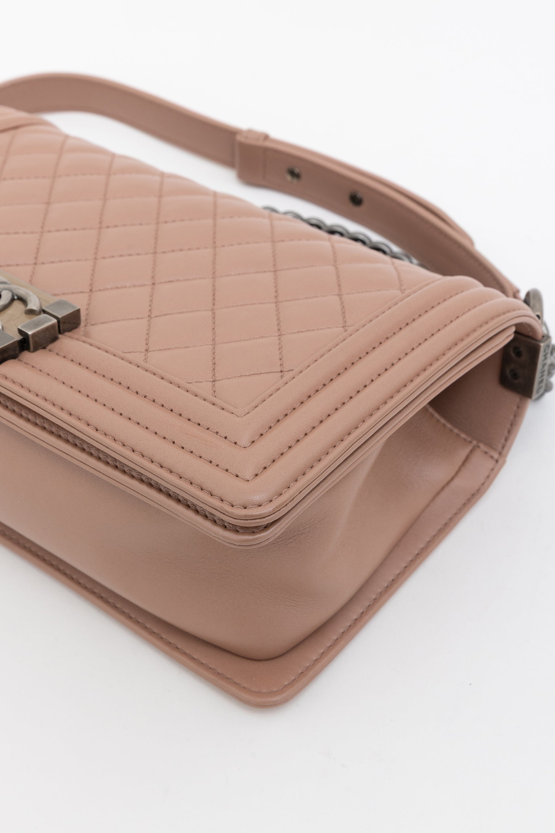 Diamond Quilted Medium Boy Bag