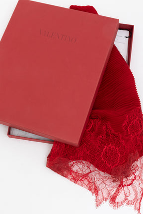 Pleated Lace Trim Scarf