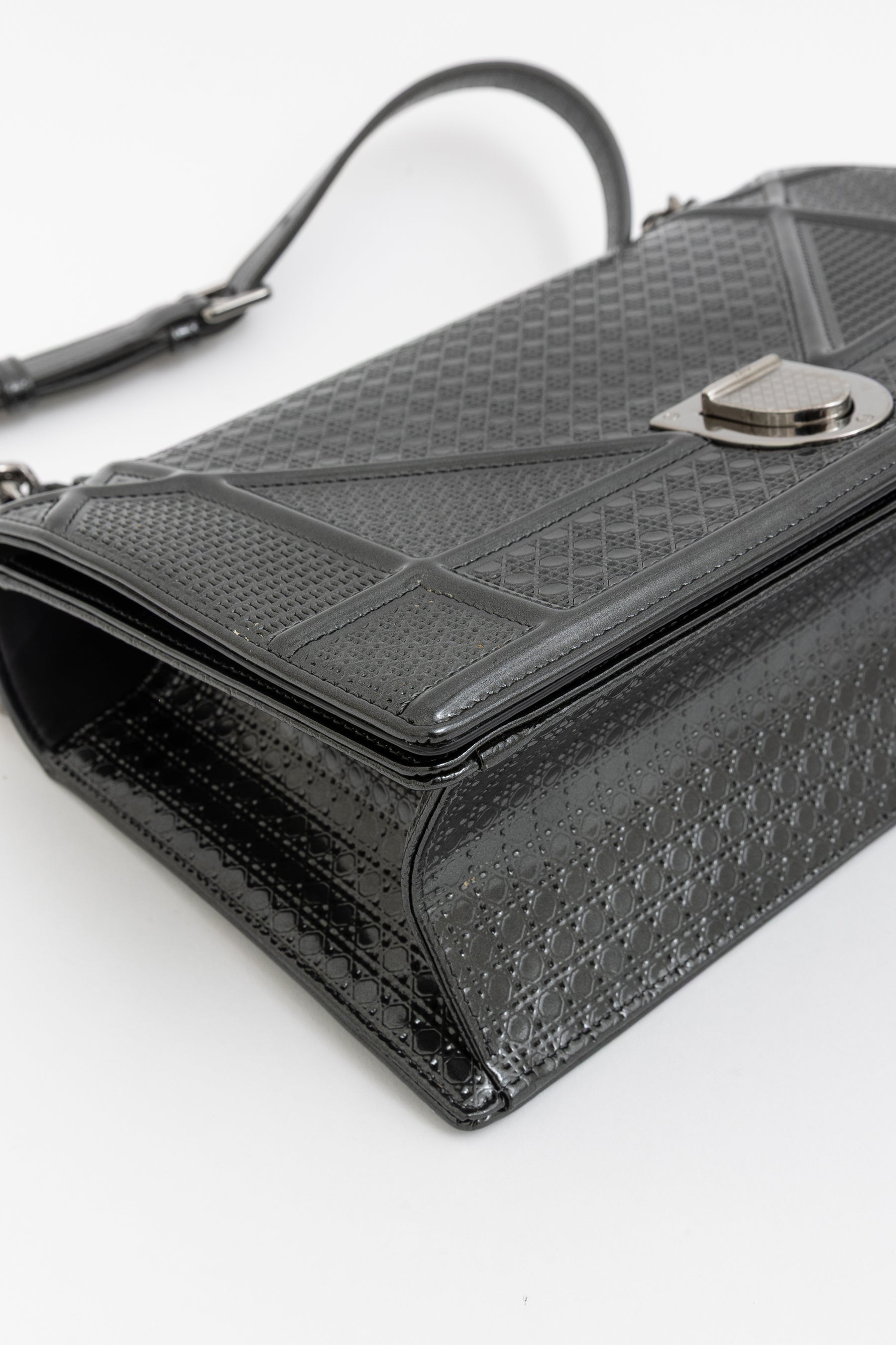 Medium Micro-Cannage Diorama Flap Bag