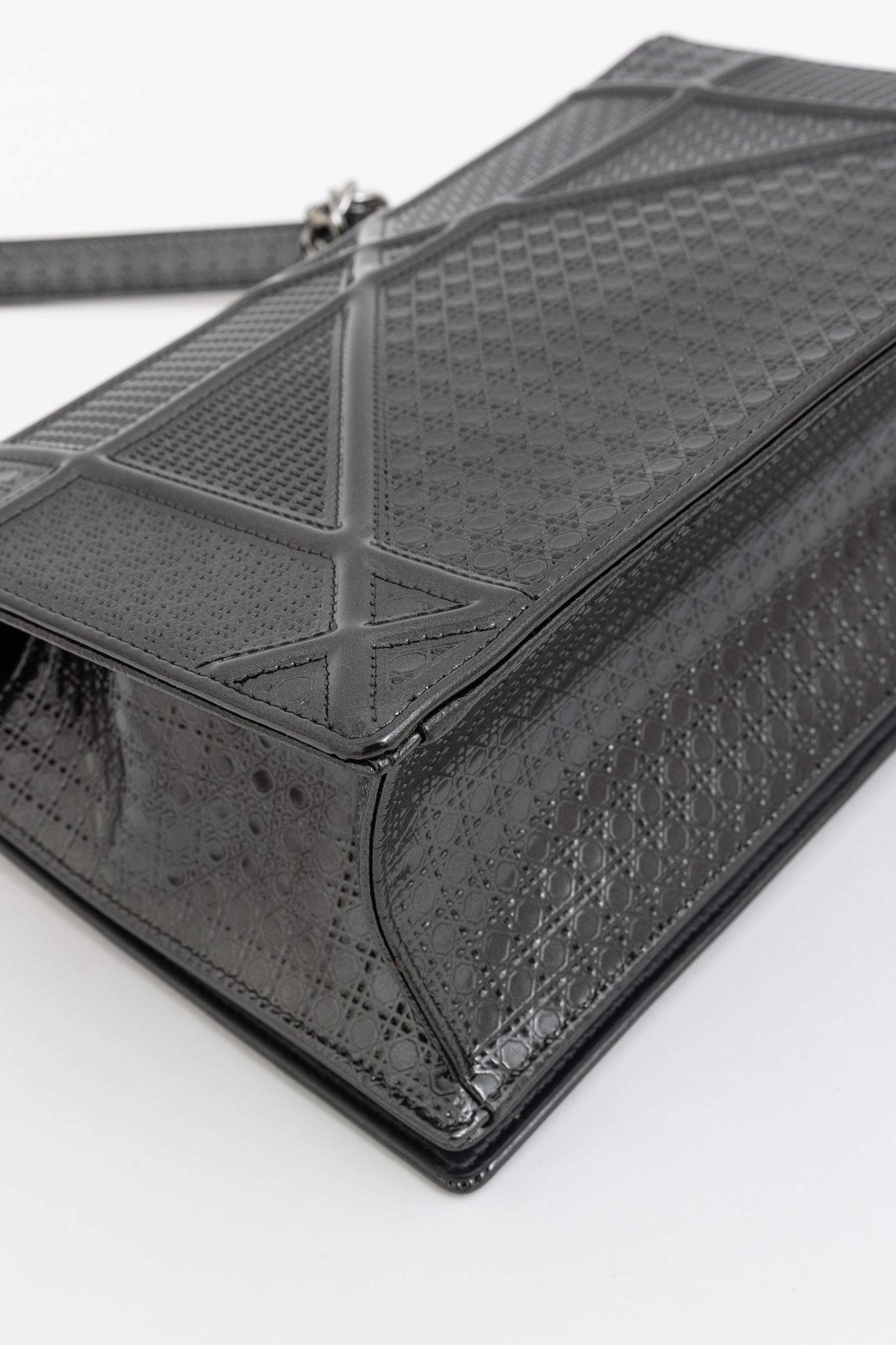 Medium Micro-Cannage Diorama Flap Bag