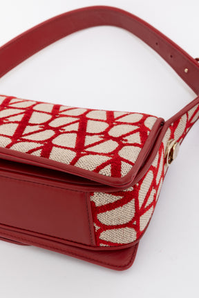 Small La Petite Deuxième Shoulder Bag in Toile Iconographe