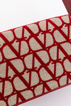 Small La Petite Deuxième Shoulder Bag in Toile Iconographe