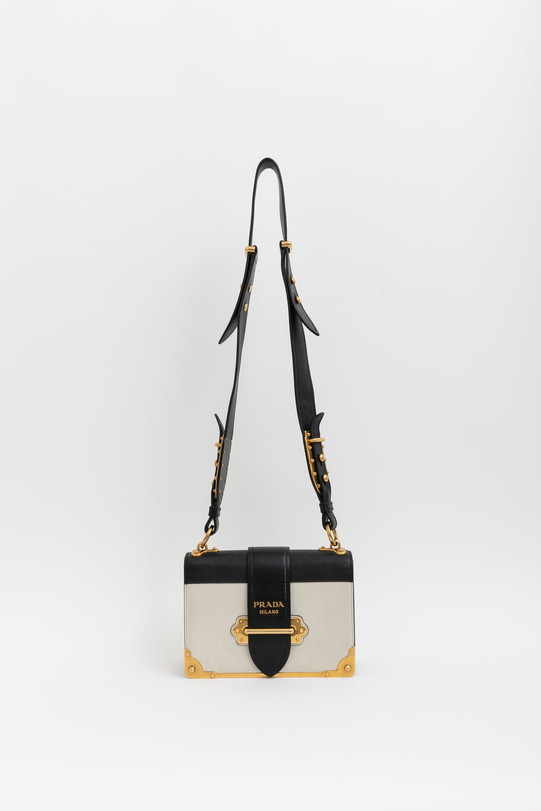 Cahier Shoulder Bag
