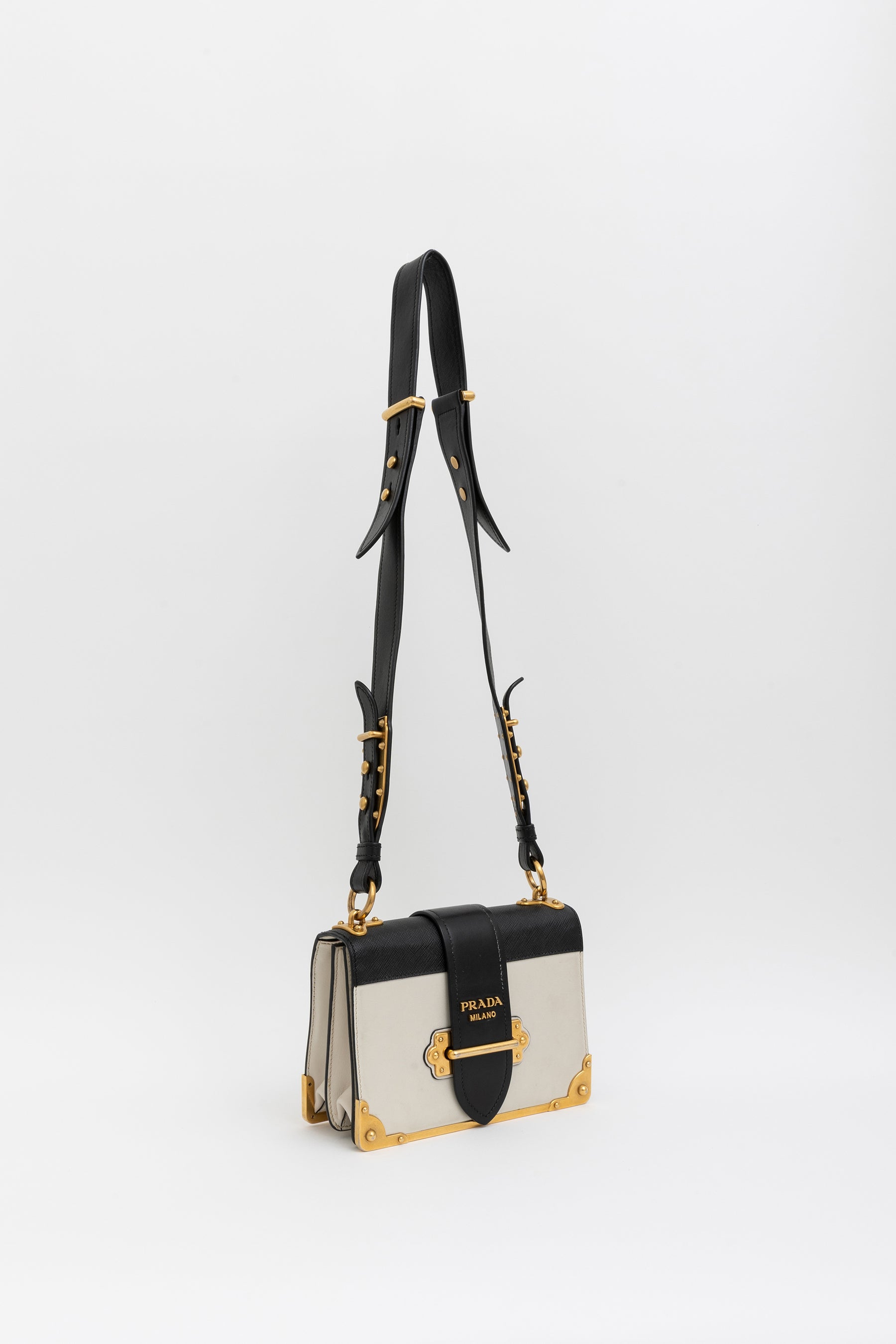 Cahier Shoulder Bag