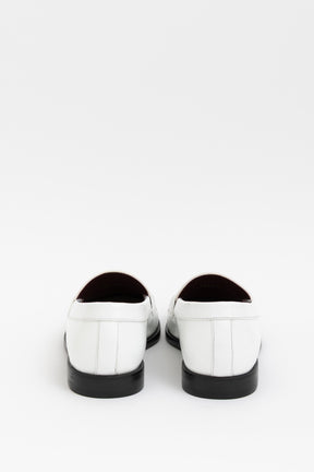 VLogo Chained Slip-On Loafers