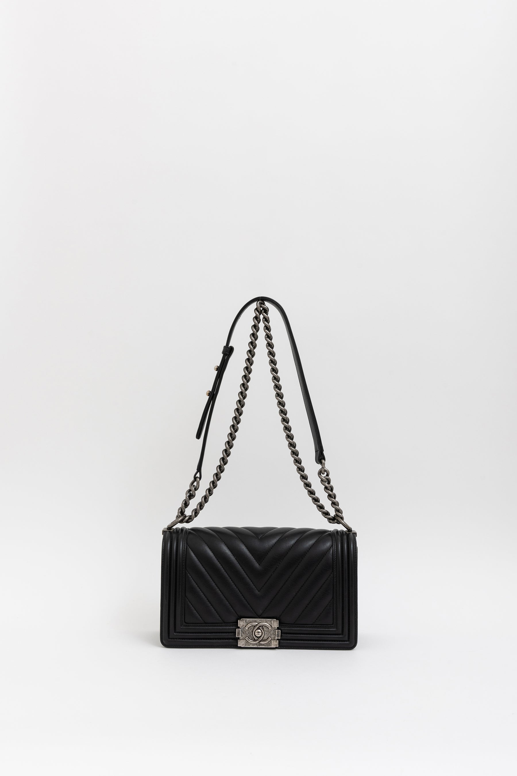 Chevron Quilted Medium Boy Bag