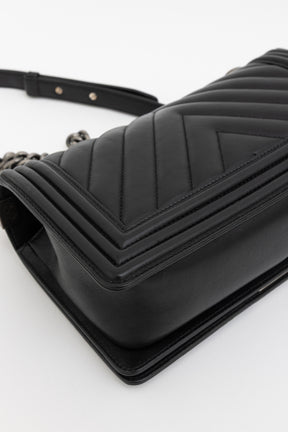 Chevron Quilted Medium Boy Bag
