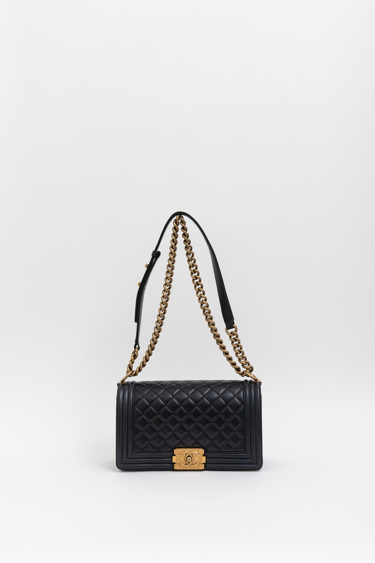 Diamond Quilted Medium Boy Bag