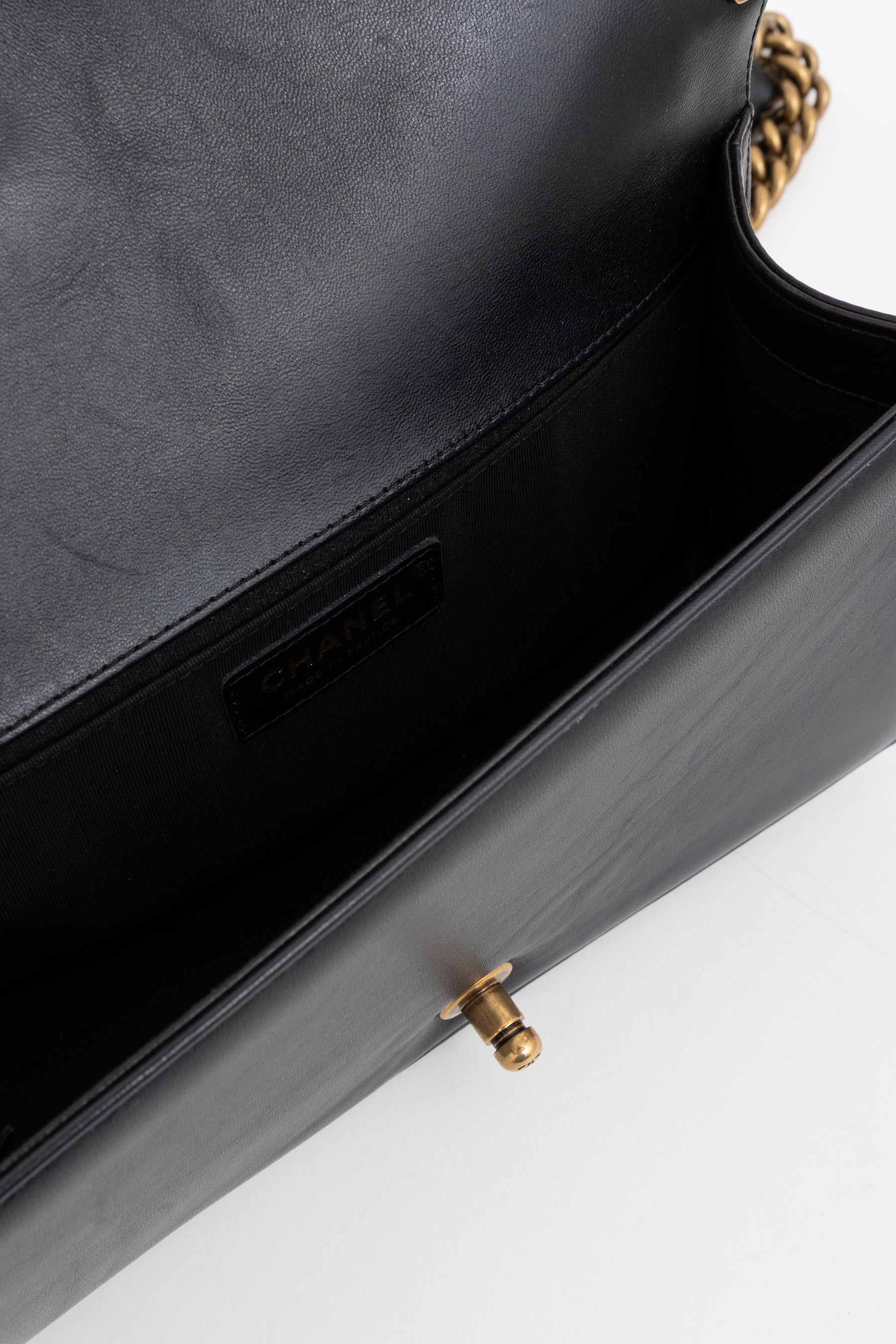 Diamond Quilted Medium Boy Bag