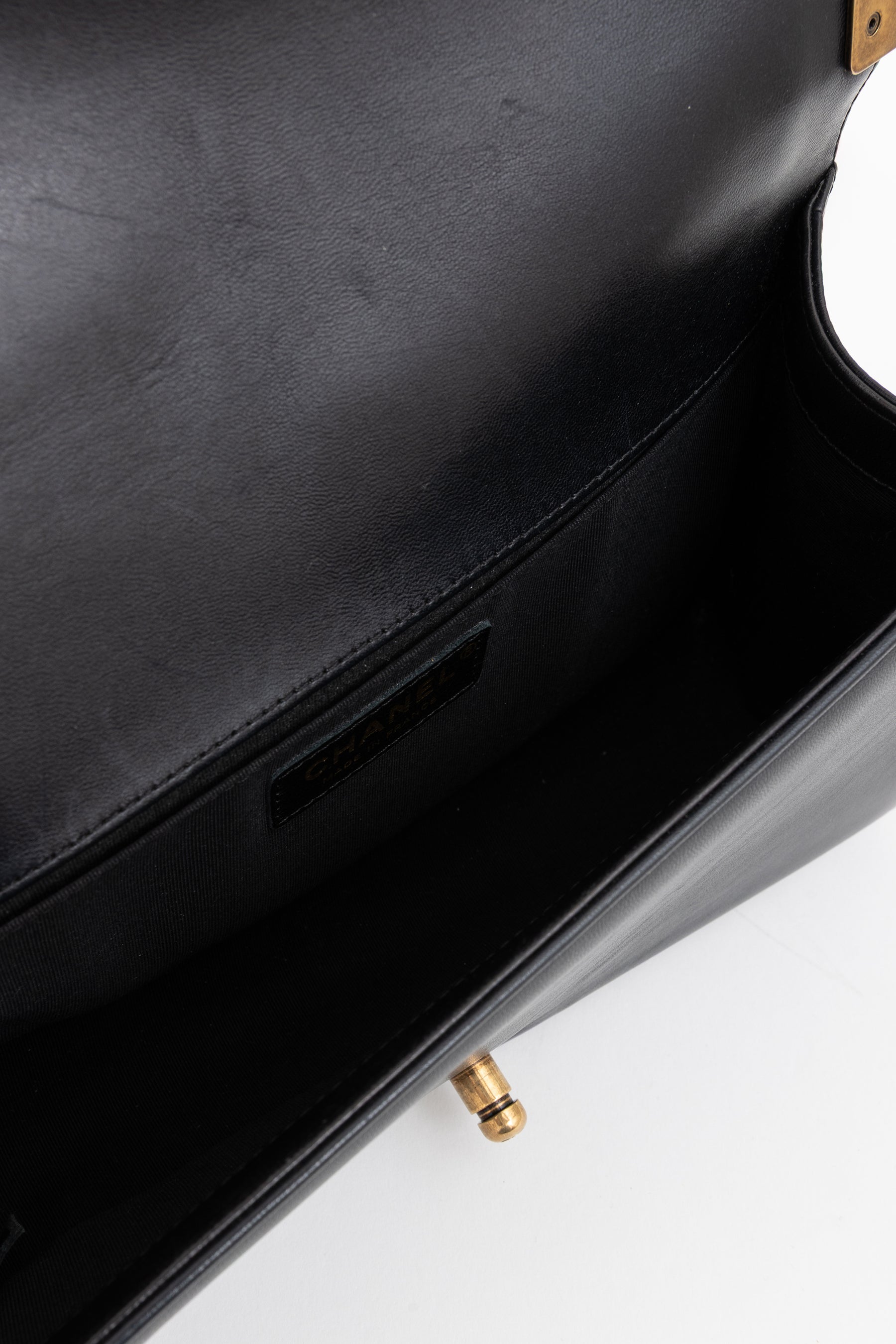 Diamond Quilted Medium Boy Bag