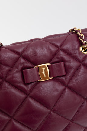 Vara Ribbon Chain Tote Bag