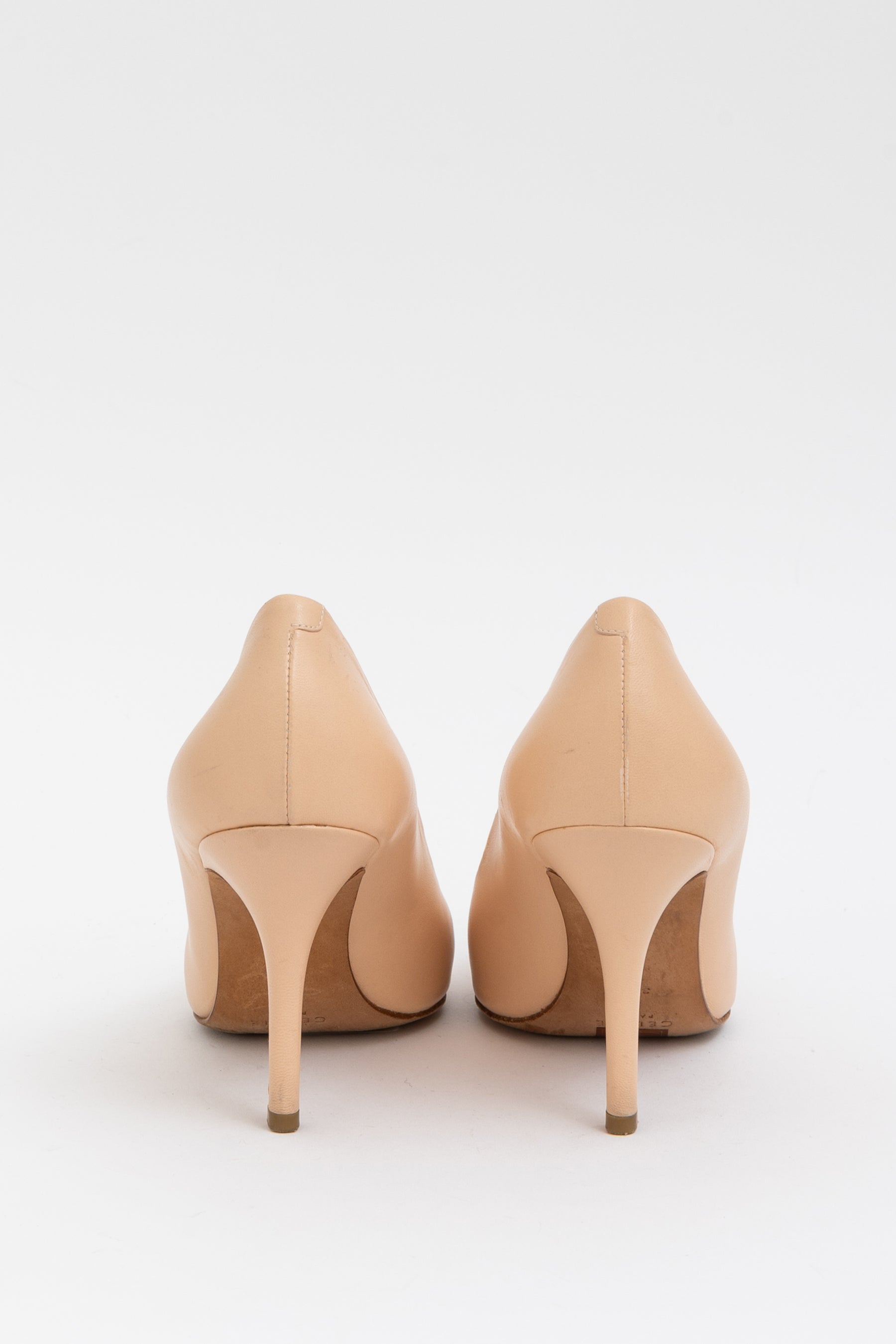 Pointed Pumps
