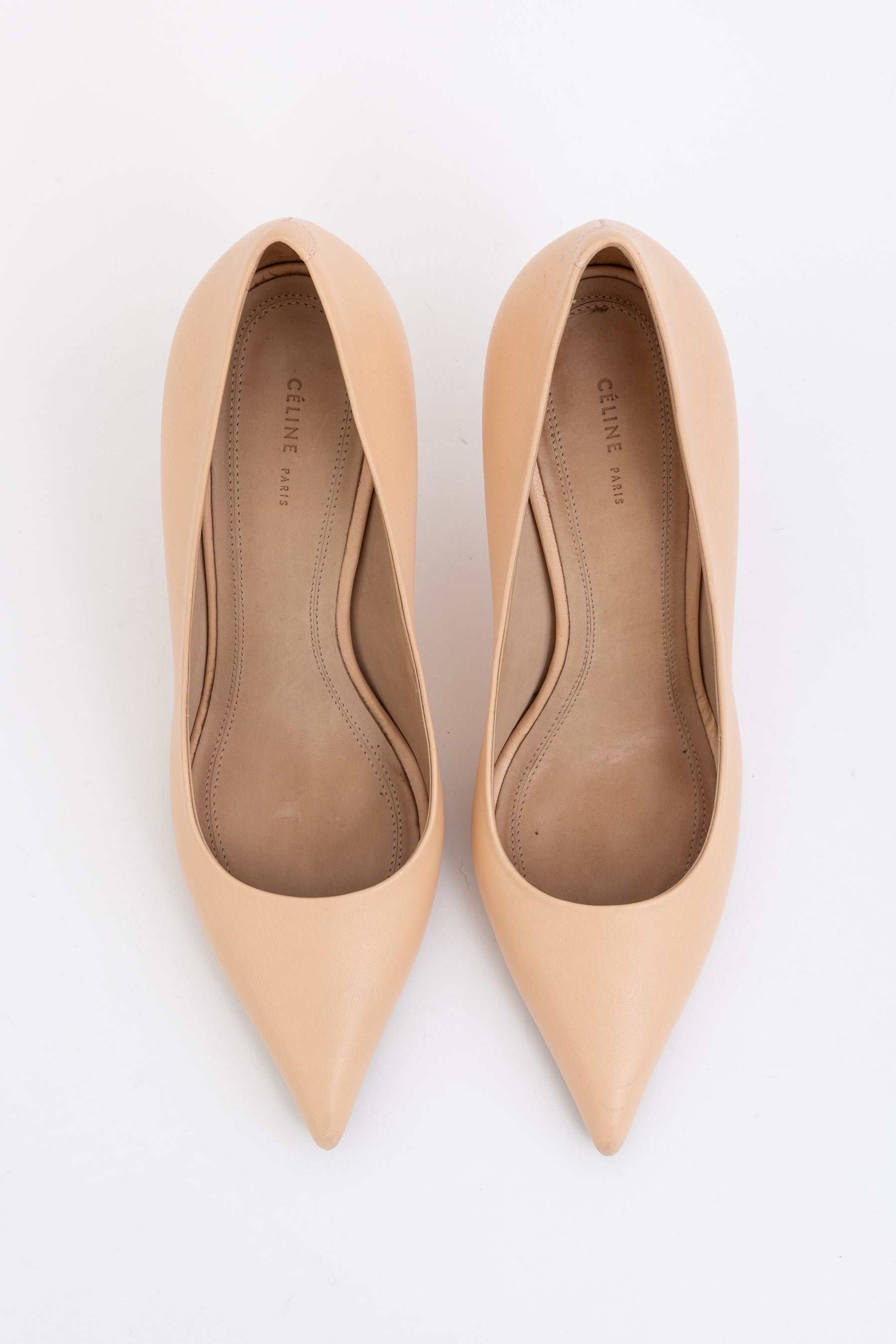 Pointed Pumps