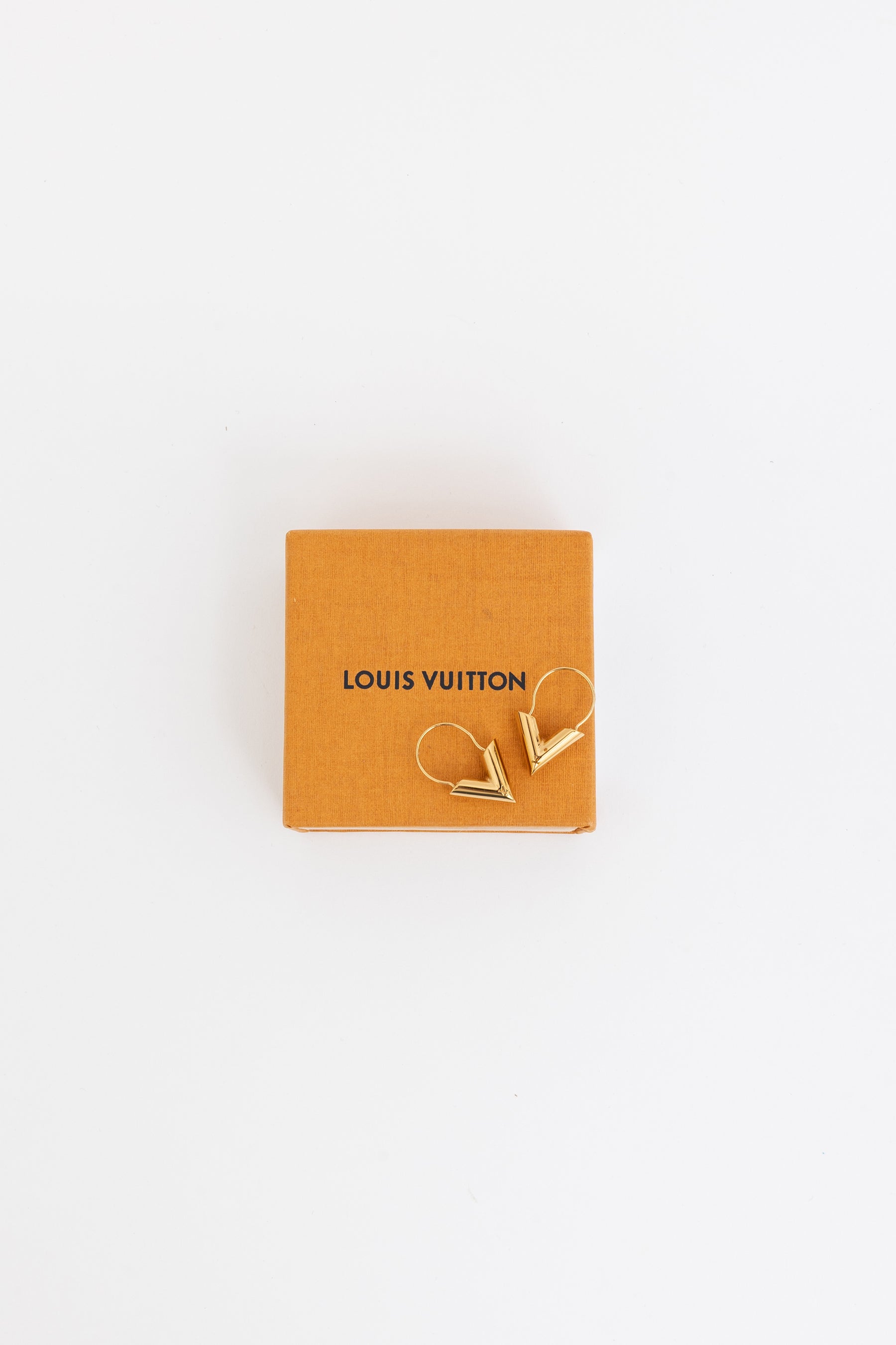 Essential V Hoop Earrings