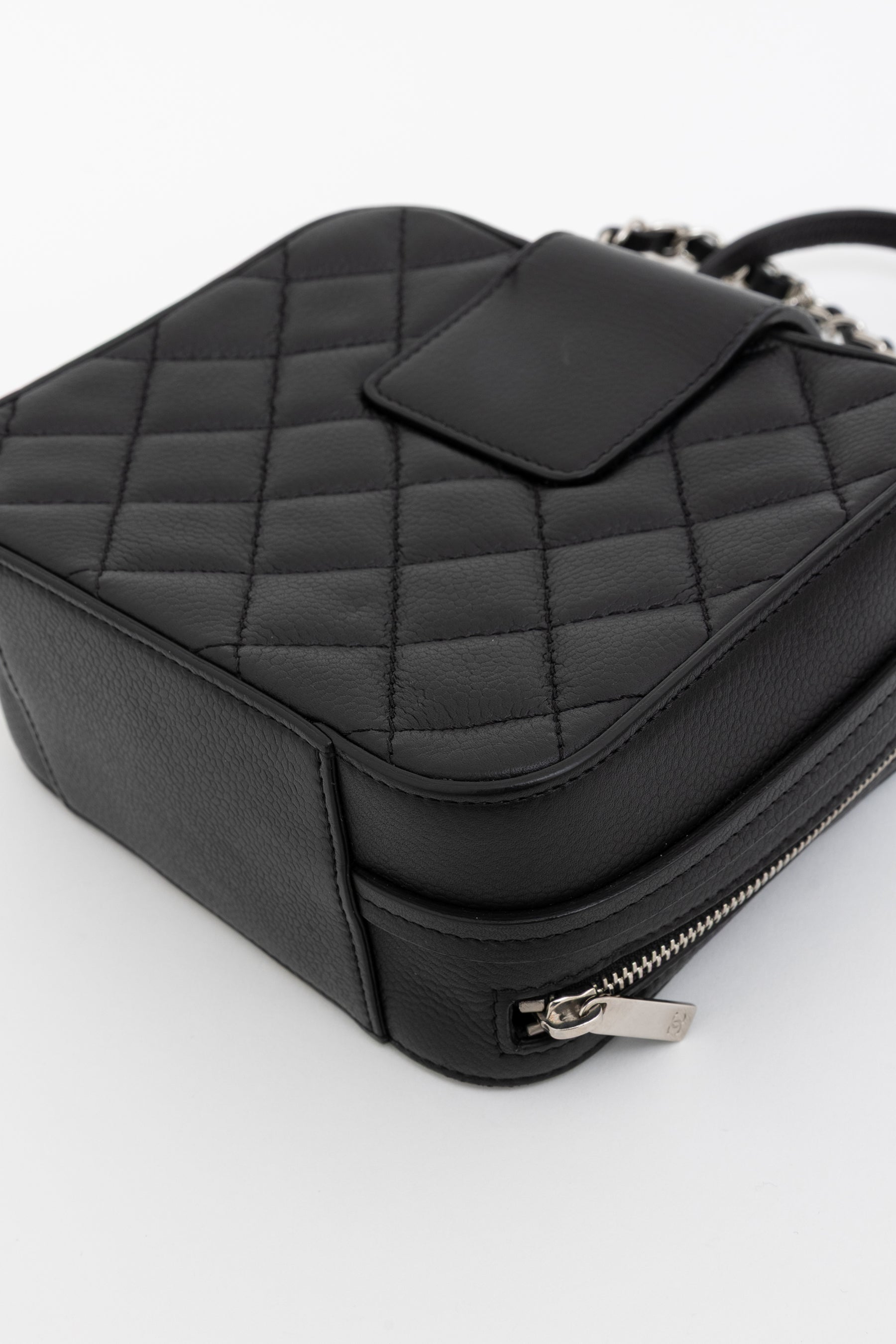 Mini Quilted CC Box Camera Bag