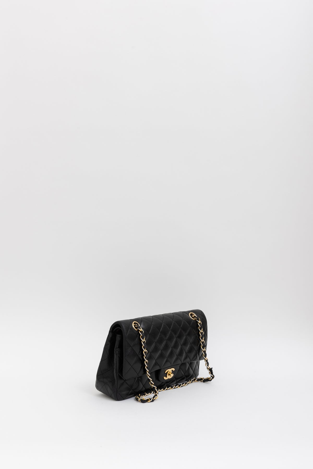 Medium Classic Double Flap Bag