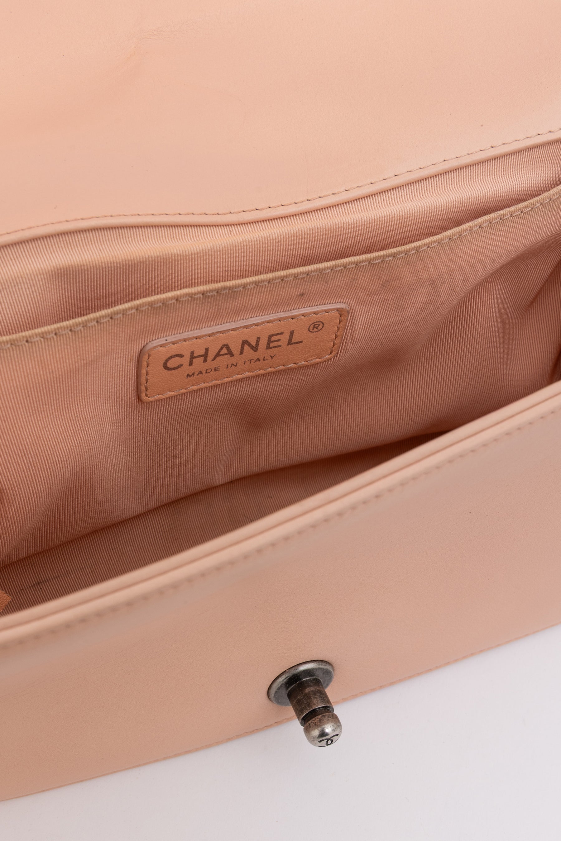 Diamond Quilted Medium Boy Bag