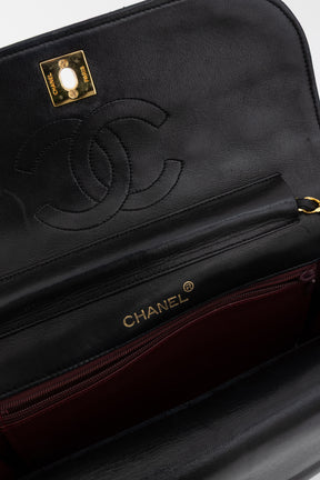 Vintage CC Double Flap Shoulder Bag