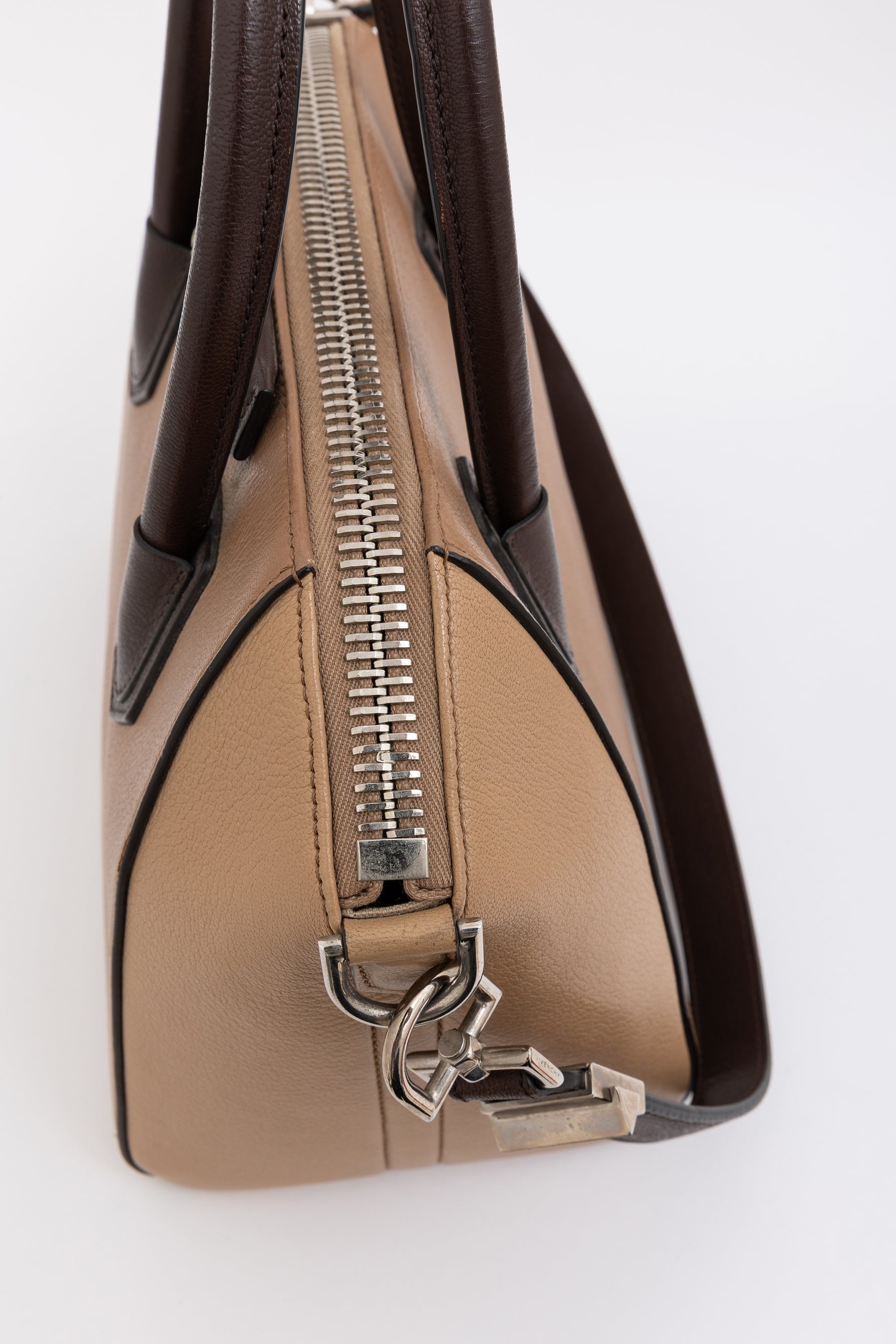 Bi-Colour Small Antigona Bag