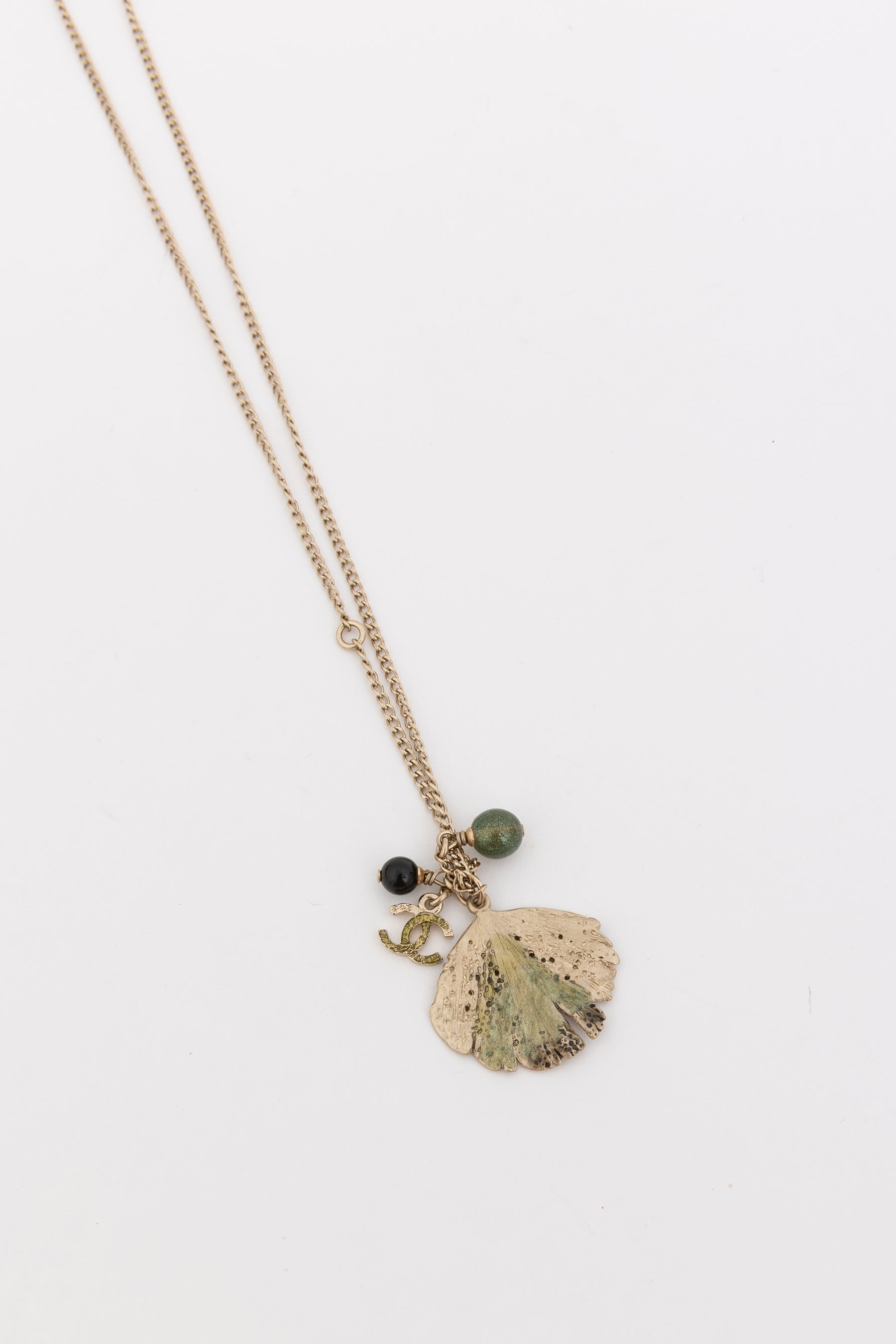 Vintage Logo Leaf Pendant Necklace