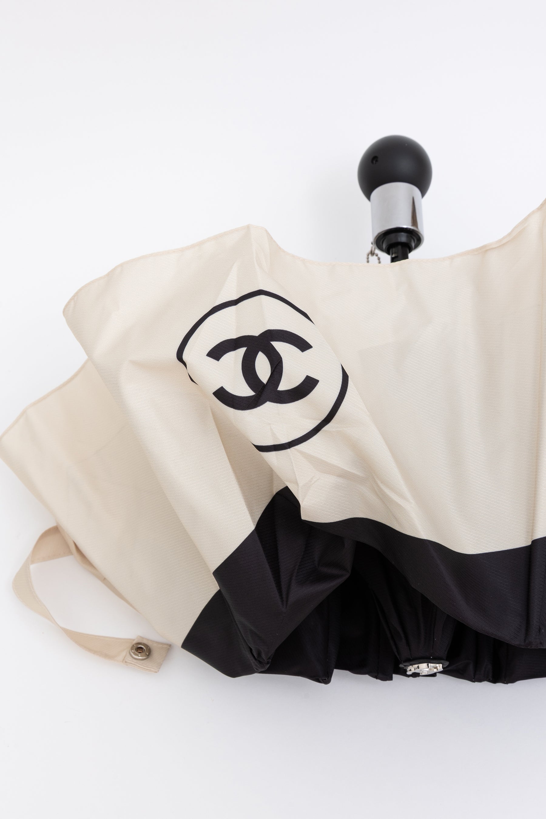 Umbrella with Interlocking CC Logo