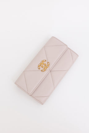 19 Flap Long Wallet