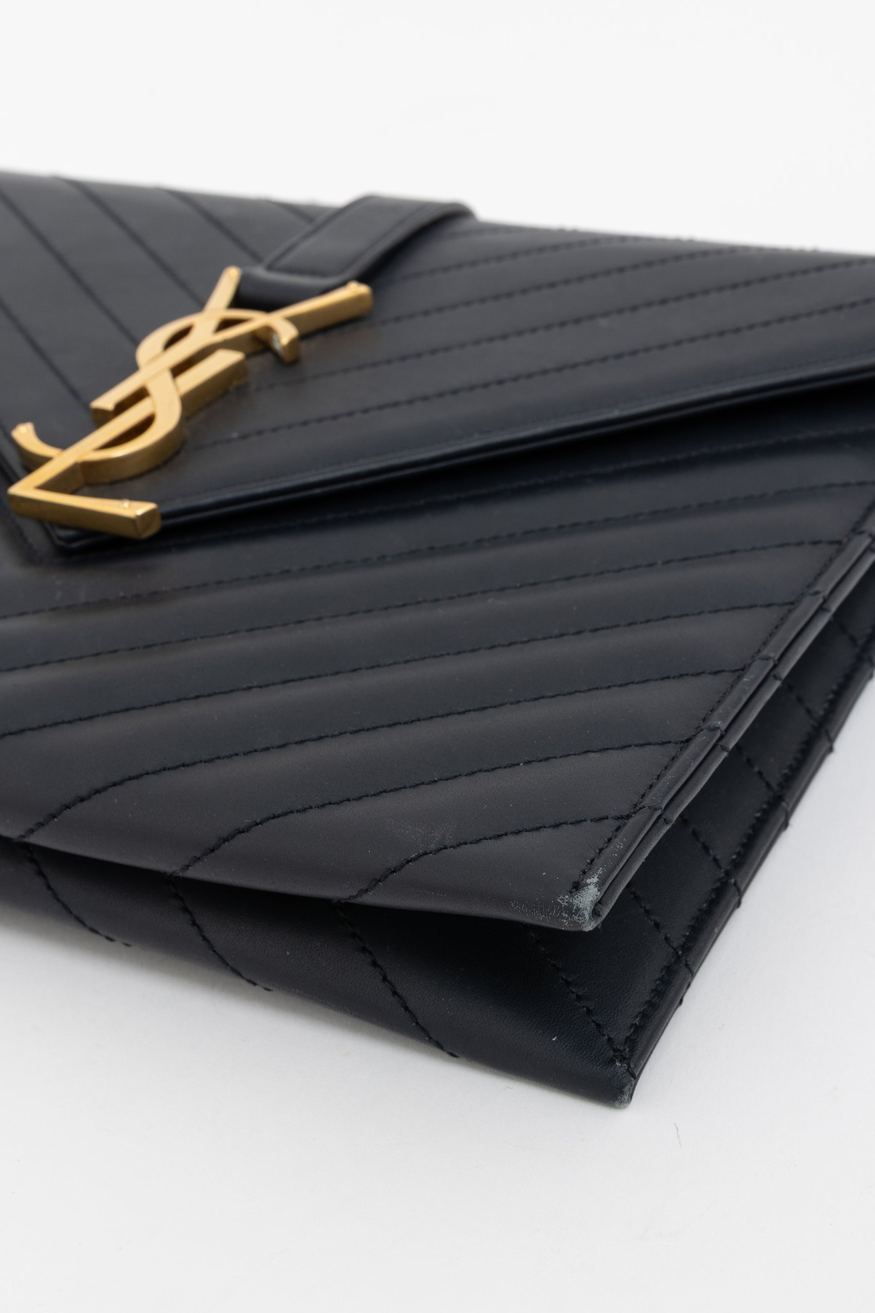 Medium Envelope Shoulder Bag