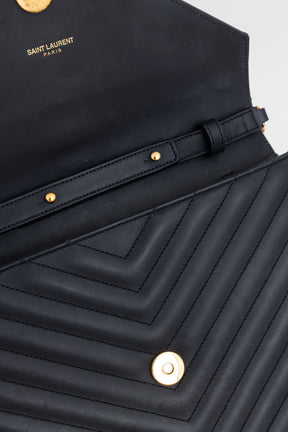 Medium Envelope Shoulder Bag