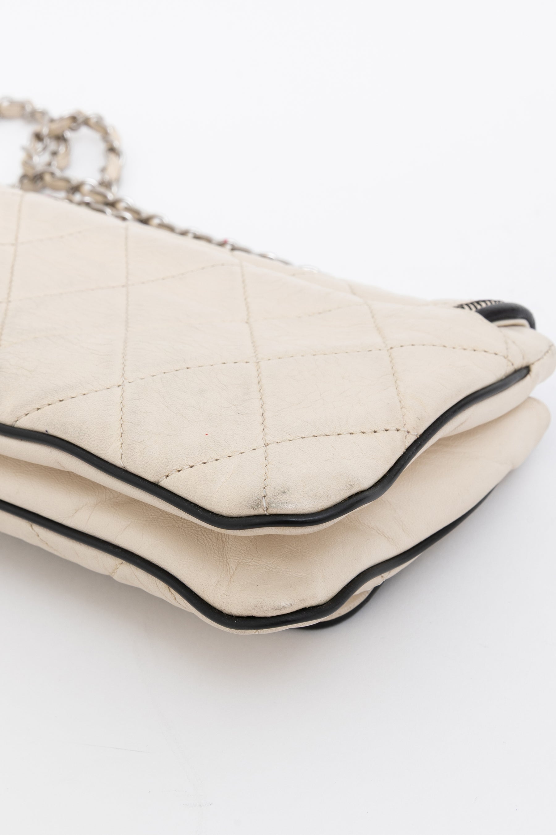 Chanel Cream Leather with Black Trim East West Reissue Buckle Flap Bag