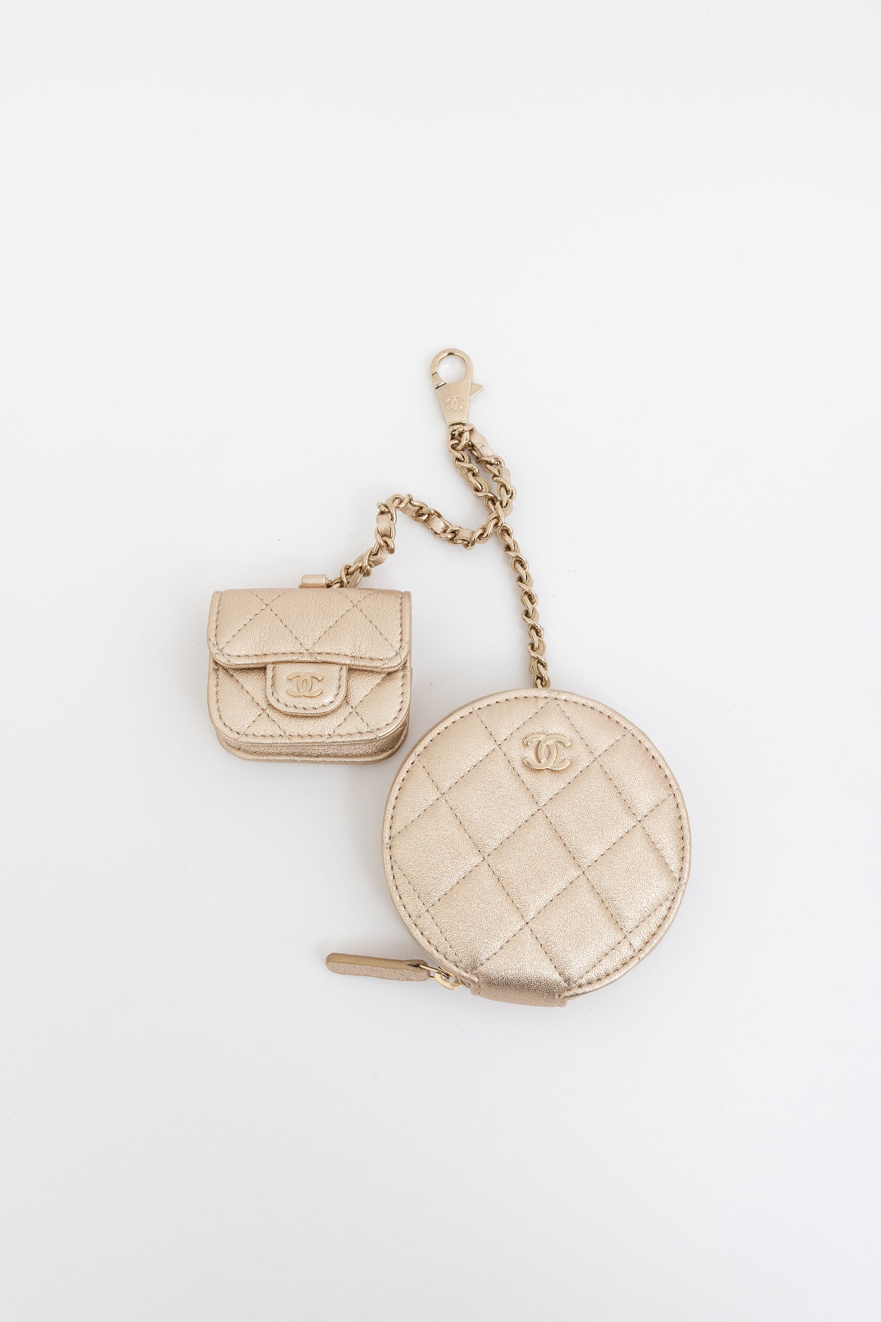 Round Clip-On Coin Purse and AirPod Pro Case