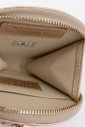 Round Clip-On Coin Purse and AirPod Pro Case