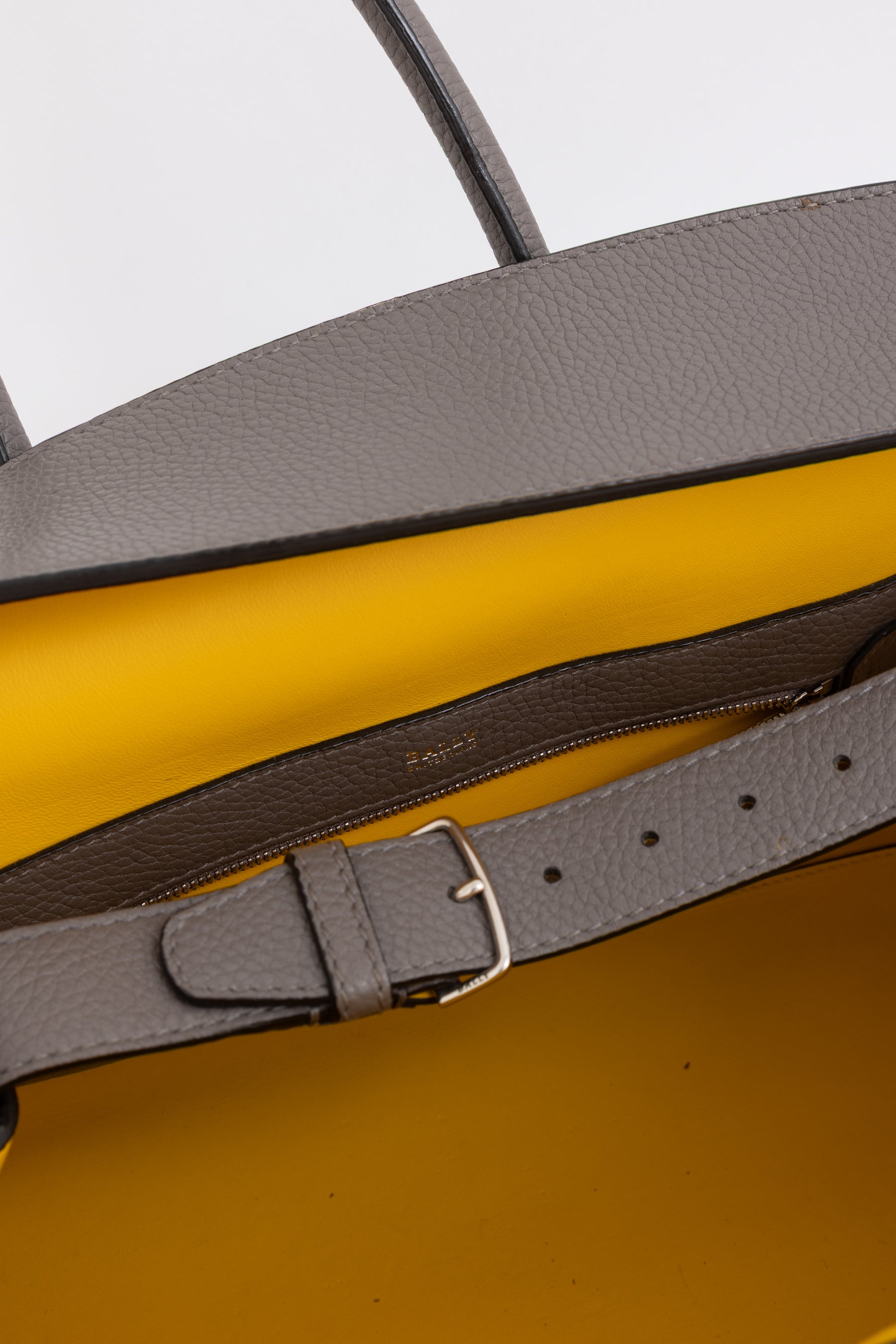 Sommet Medium Top Handle Bag