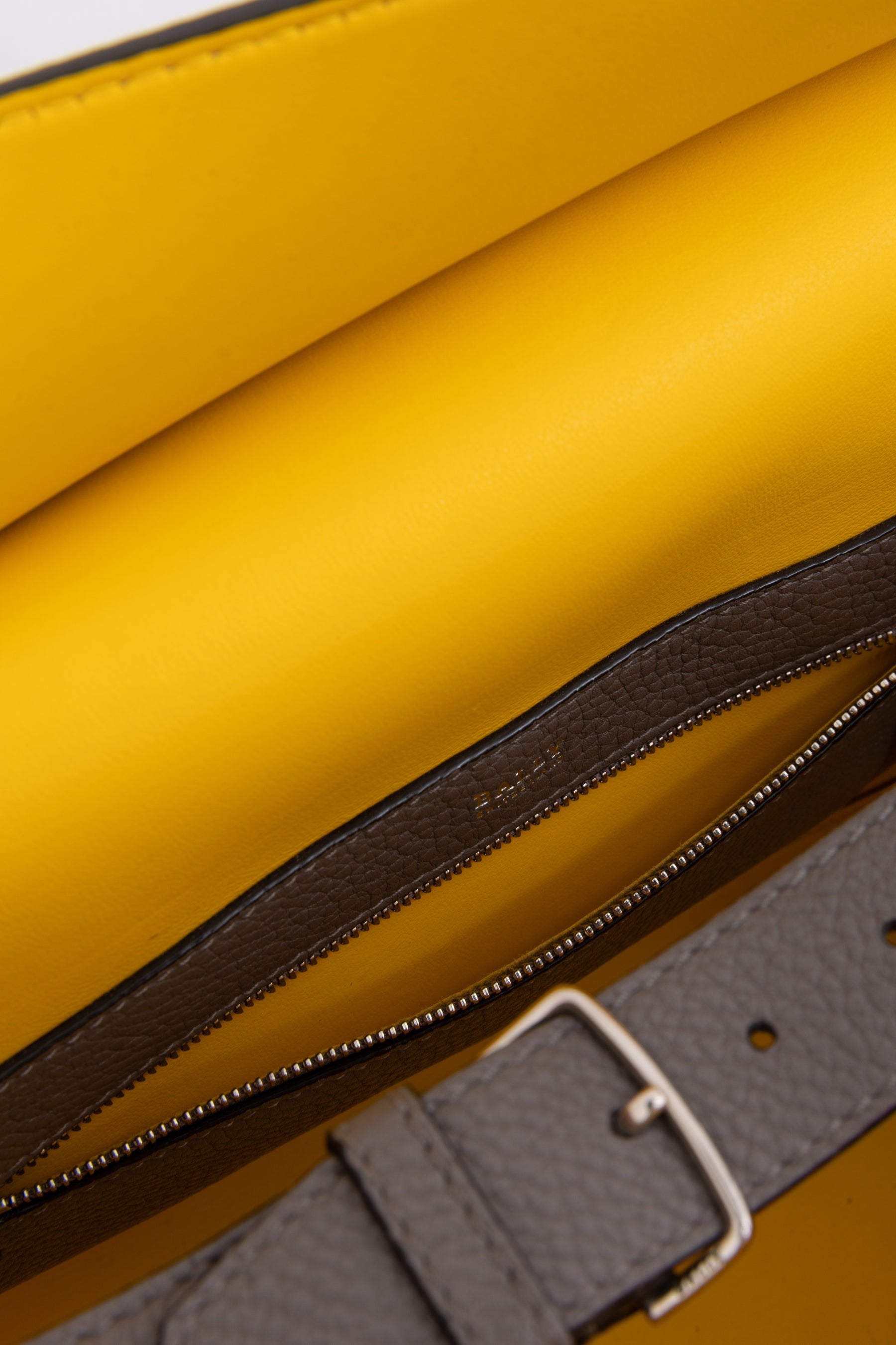 Sommet Medium Top Handle Bag