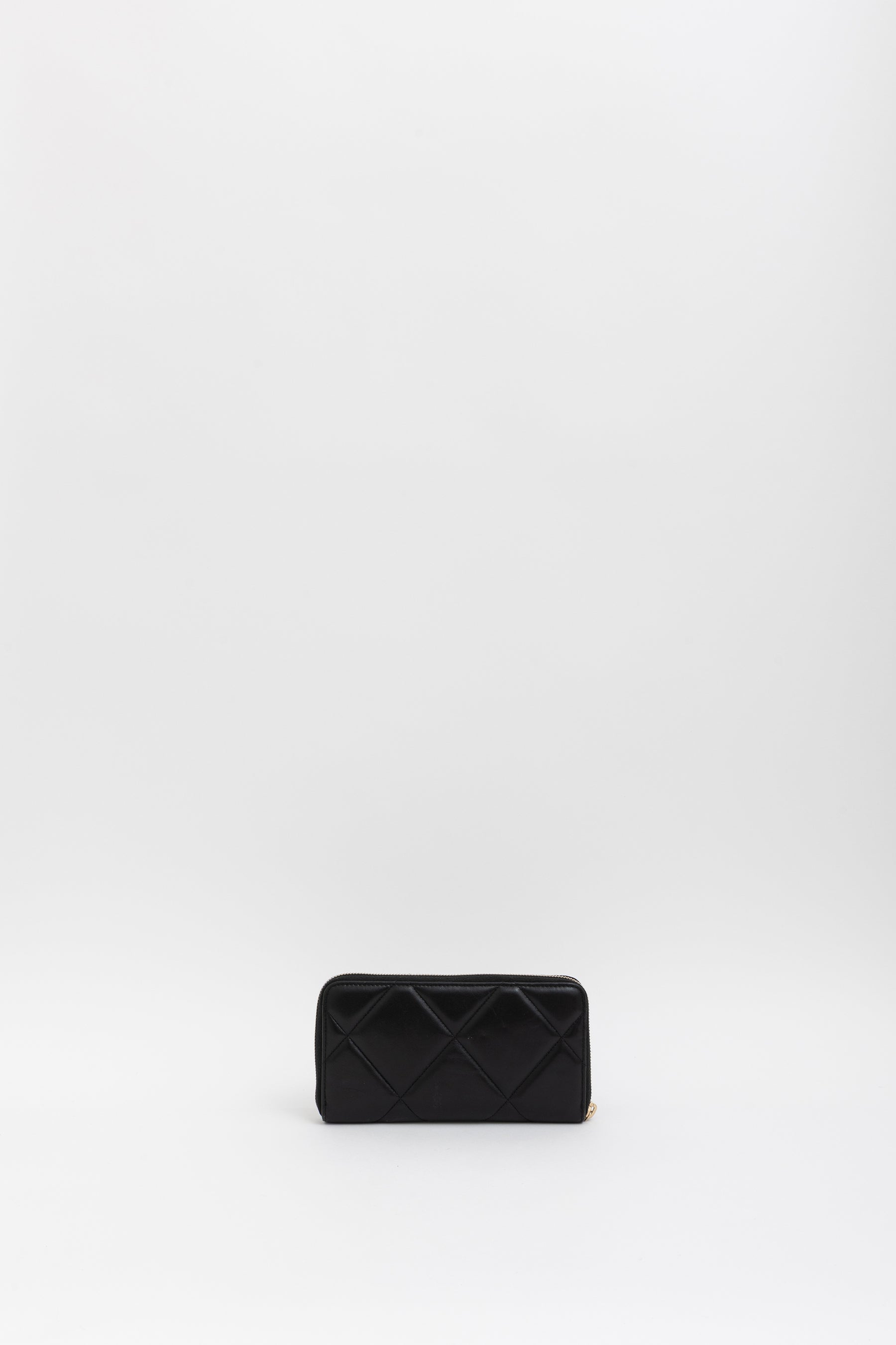 19 Zip Around Long Wallet