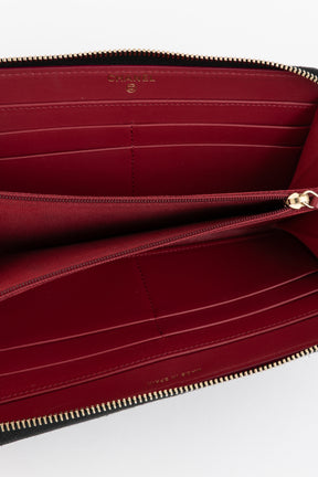 19 Zip Around Long Wallet