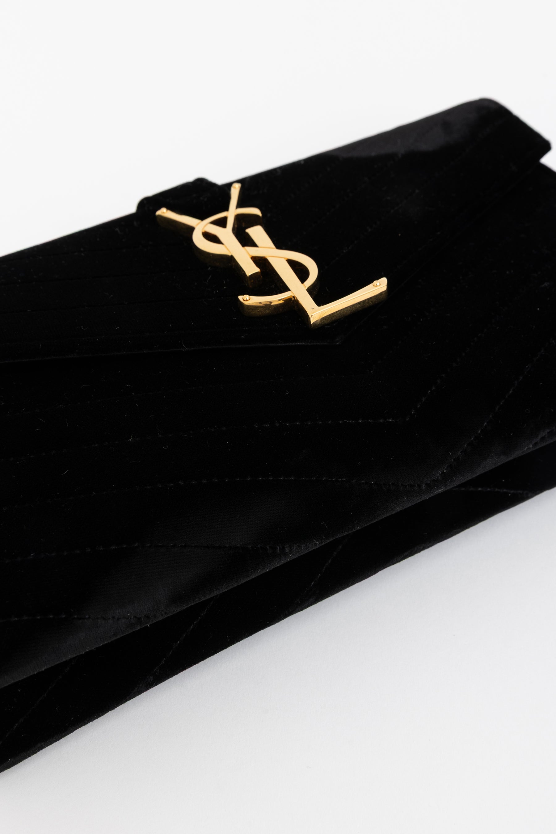 Velvet Smoking Clutch