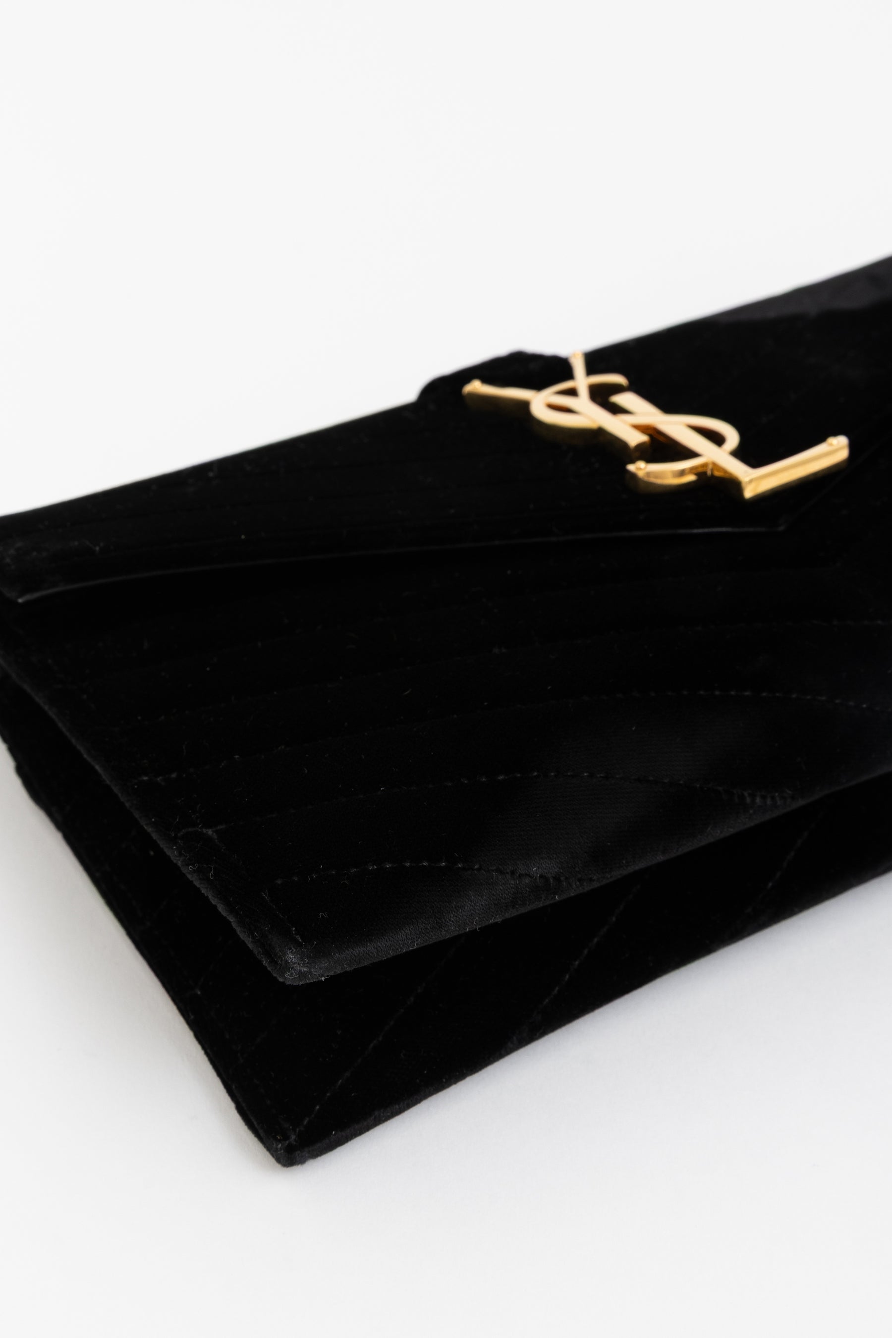 Velvet Smoking Clutch