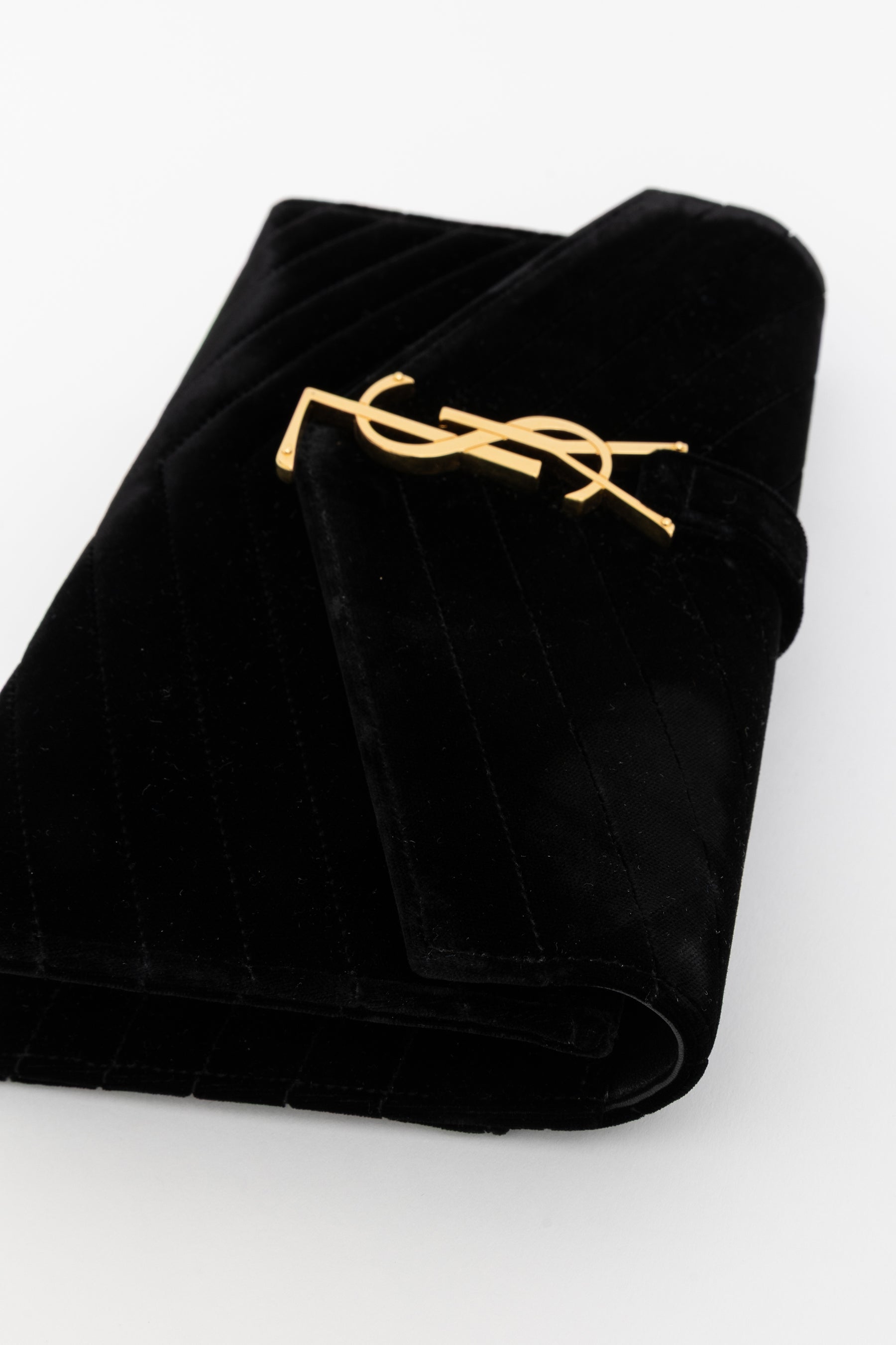 Velvet Smoking Clutch